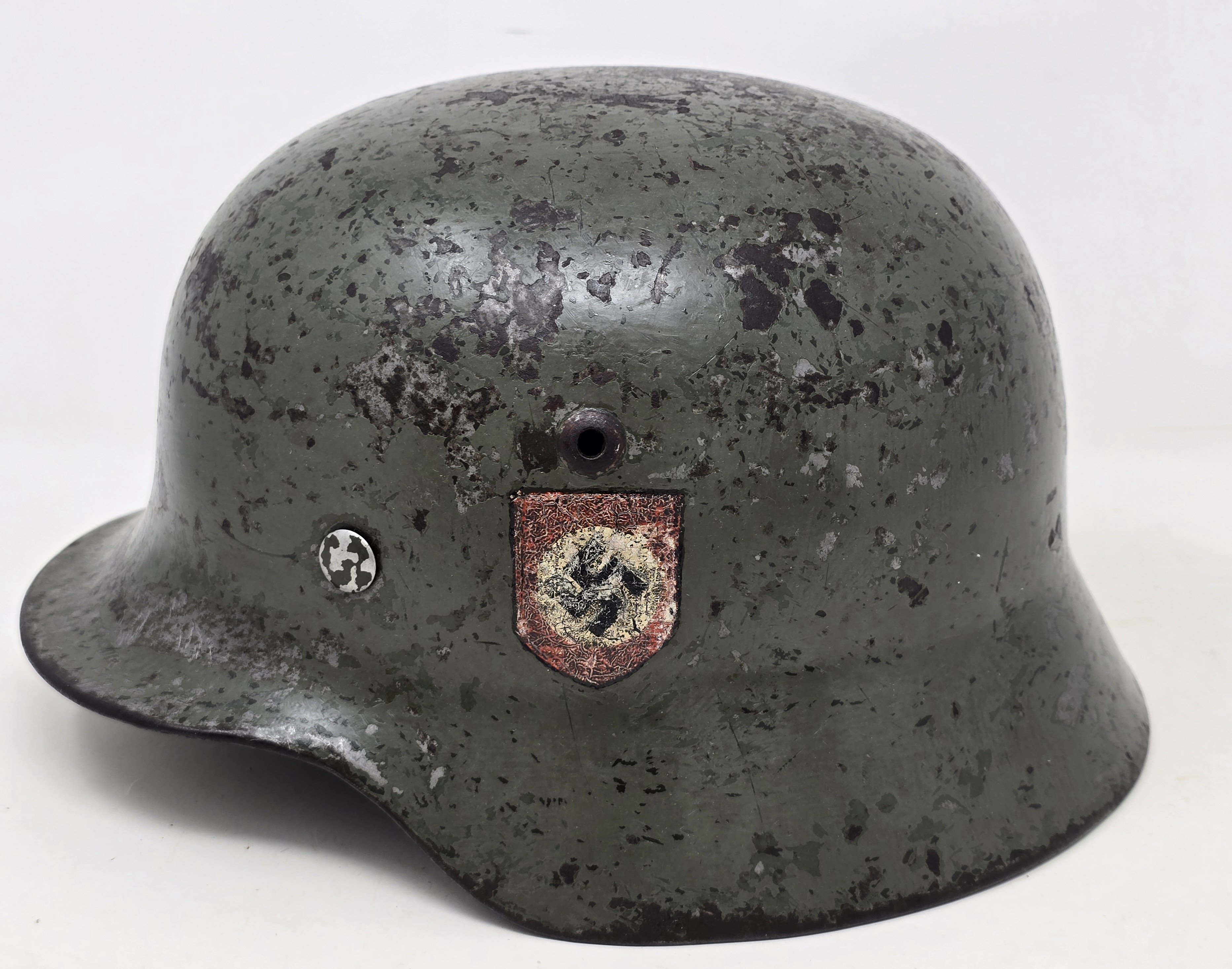 Heavy Combat Used Waffen-SS M35 Double Decal — image 11