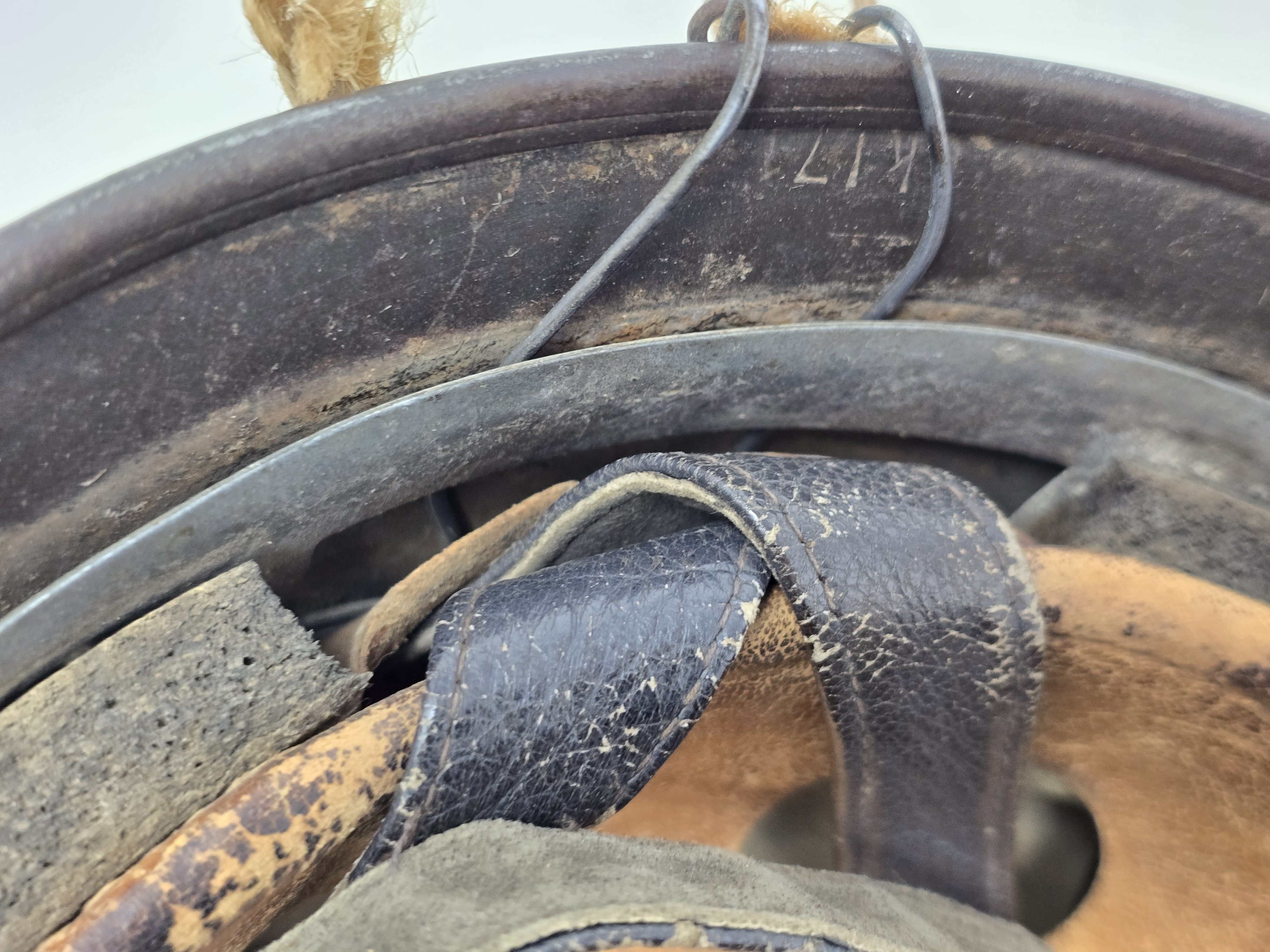 Striking Luftwaffe Fallschirmjäger Helmet, Netted! — image 24