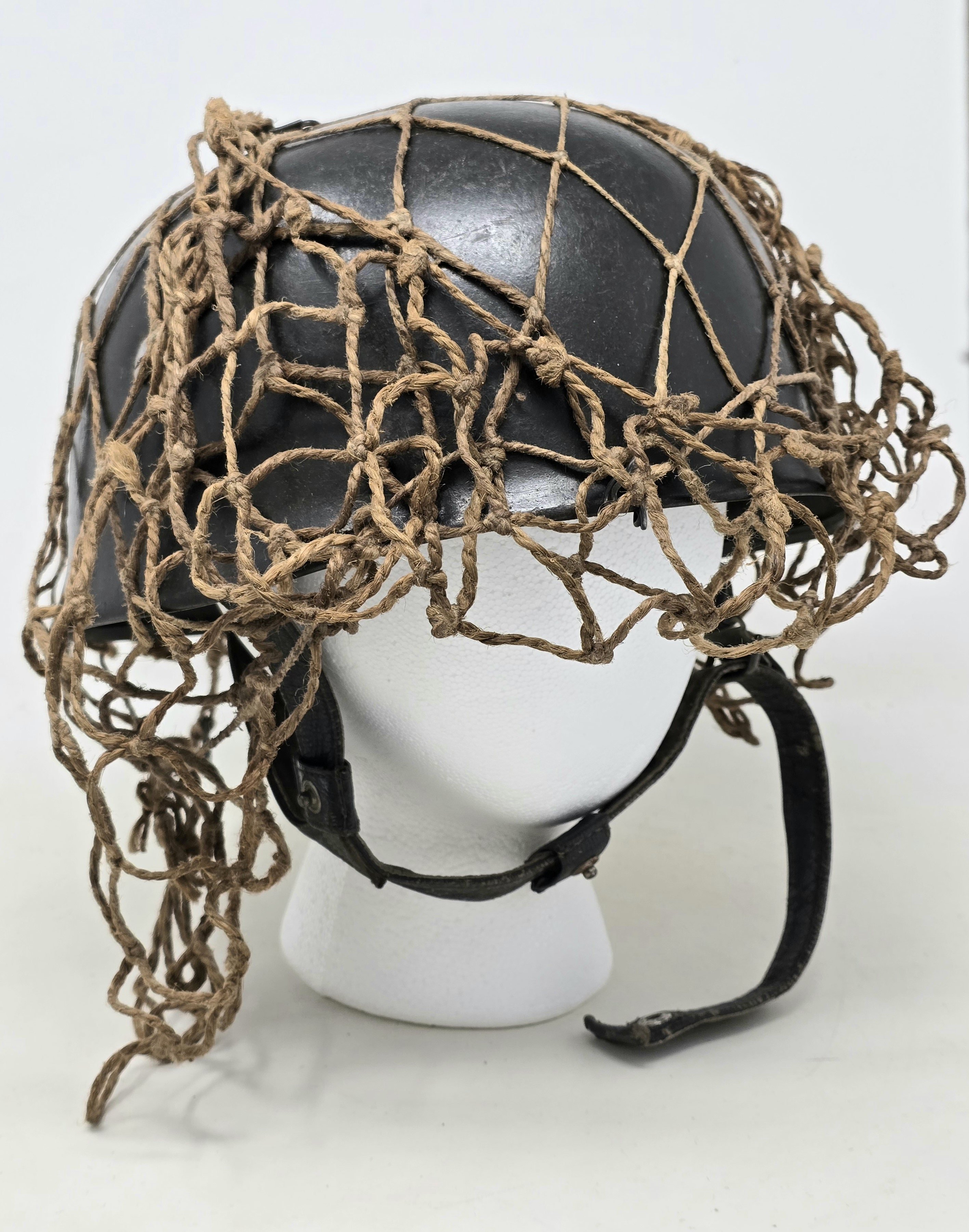 Striking Luftwaffe Fallschirmjäger Helmet, Netted! — image 27