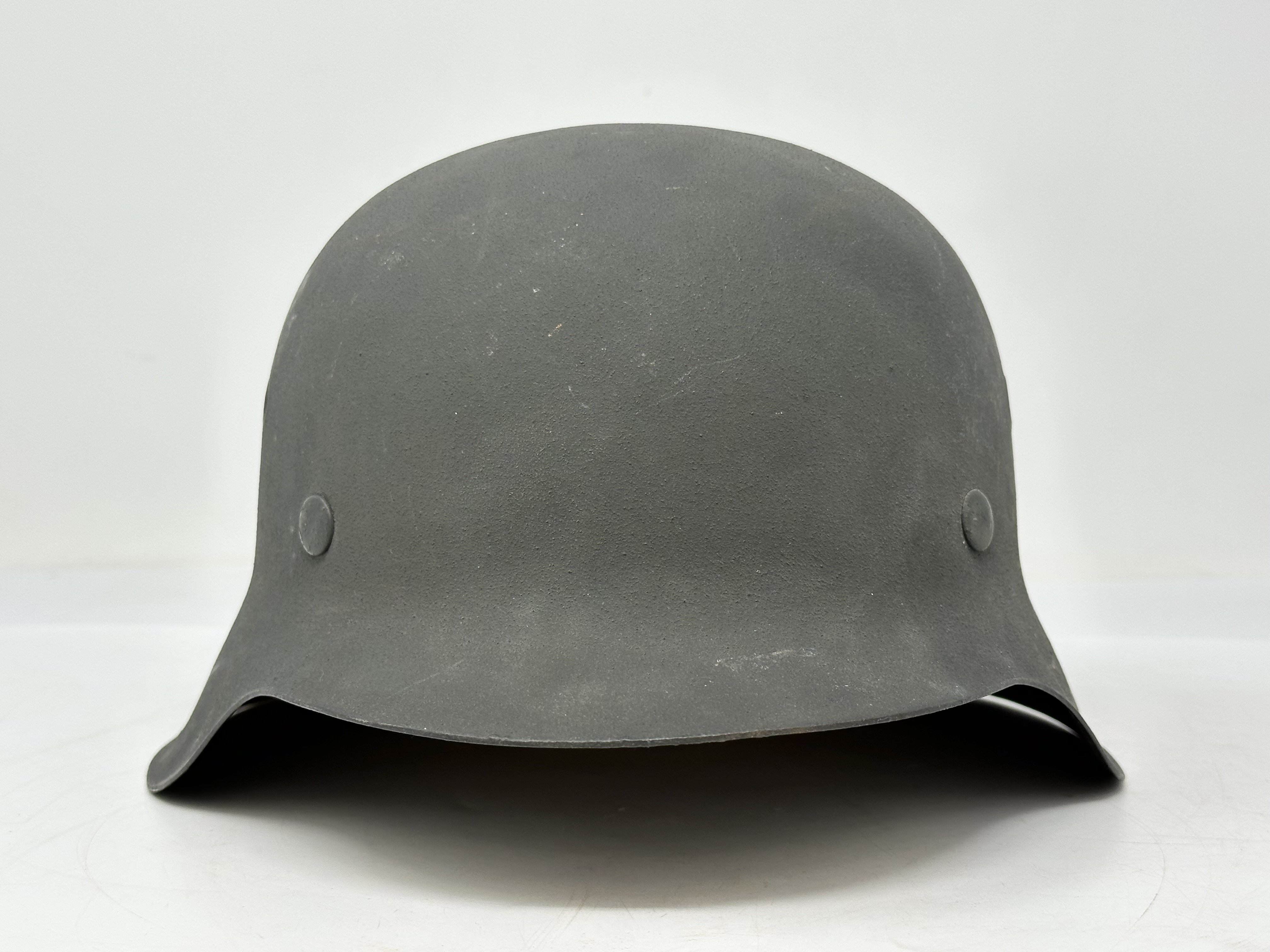 Unissued No Decal M42 Helmet — image 3