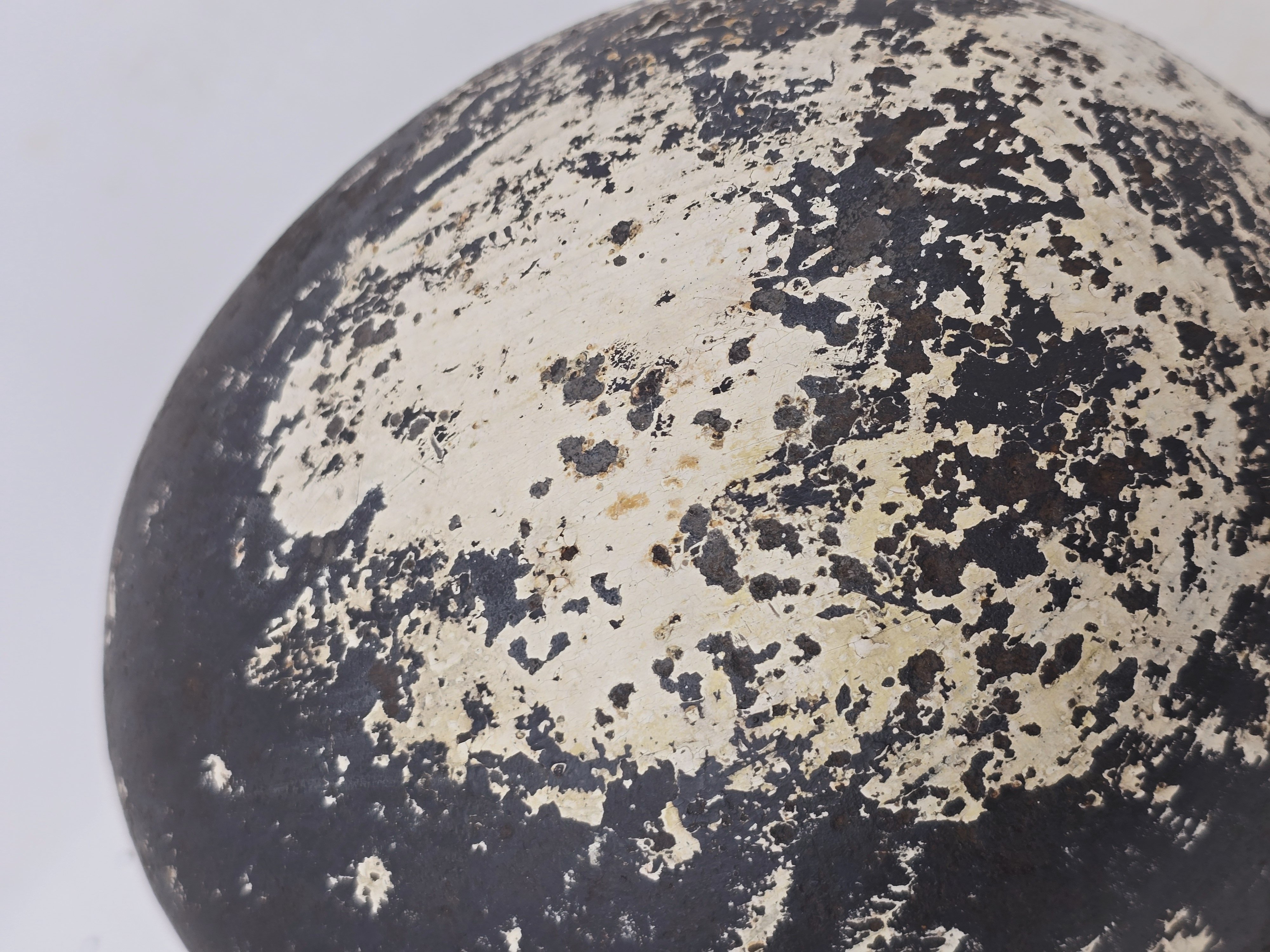 SS Winter Camo Helmet, Battlefield Pickup — image 3