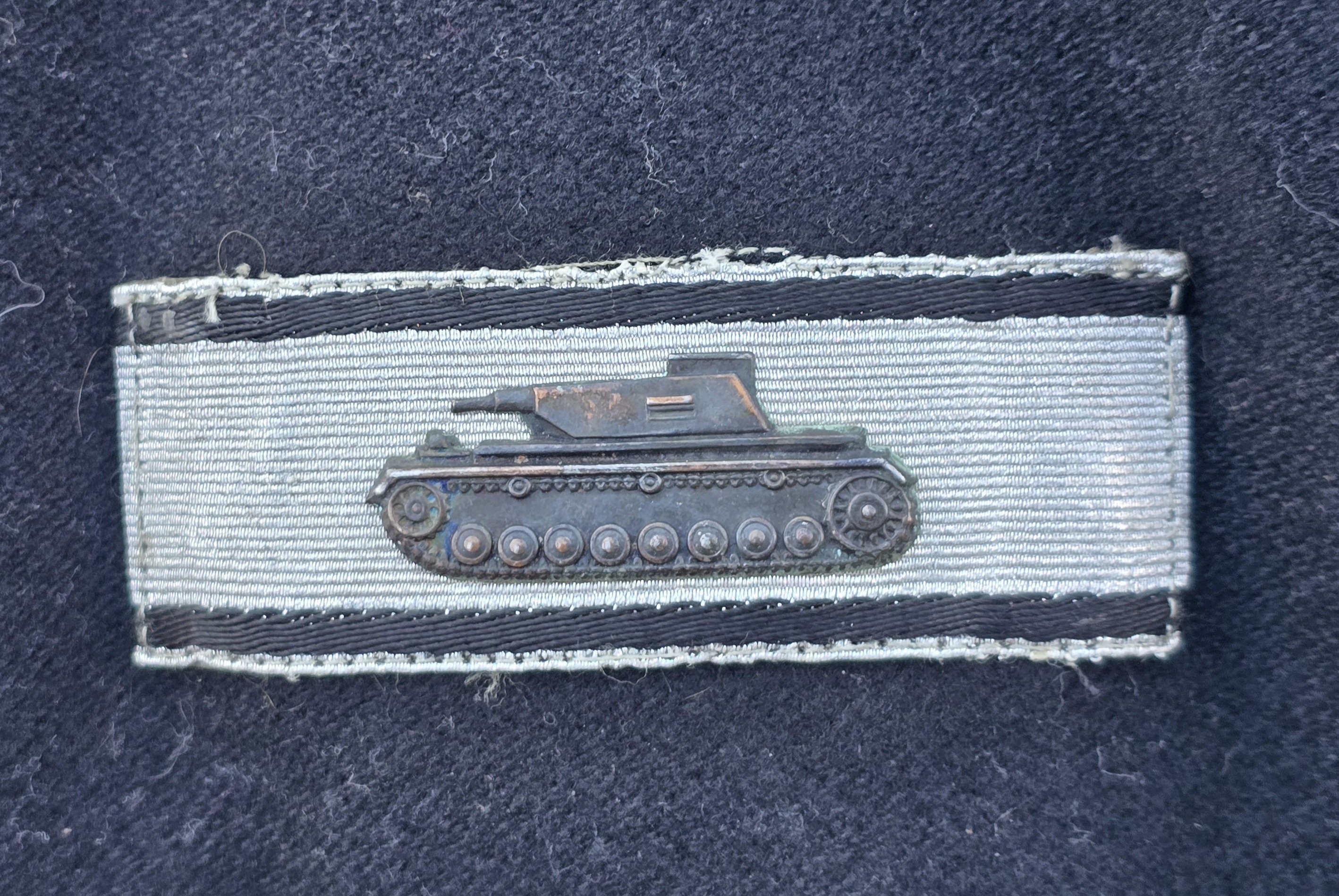 Striking 9th SS Pz Div 'Hohenstaufen' Wrap, **Delich COA** — image 2