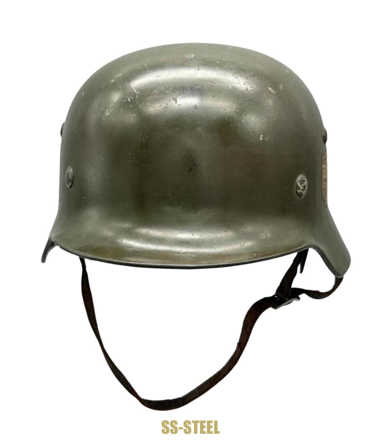 M35 DD Police EX Heer Helmet SE66 — image 13