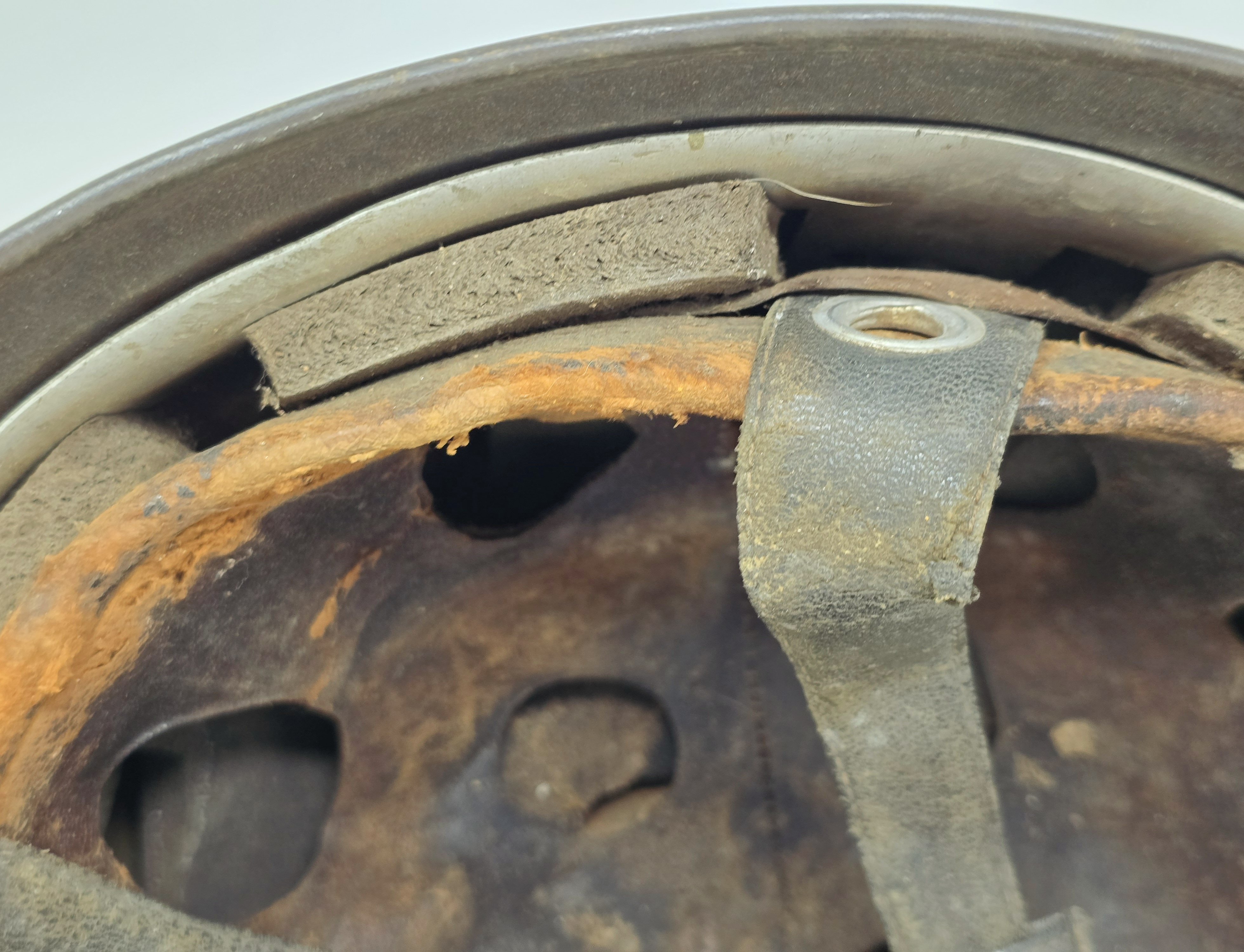 Untouched FJ Early Spanner Single Decal Paratrooper Helmet — image 3