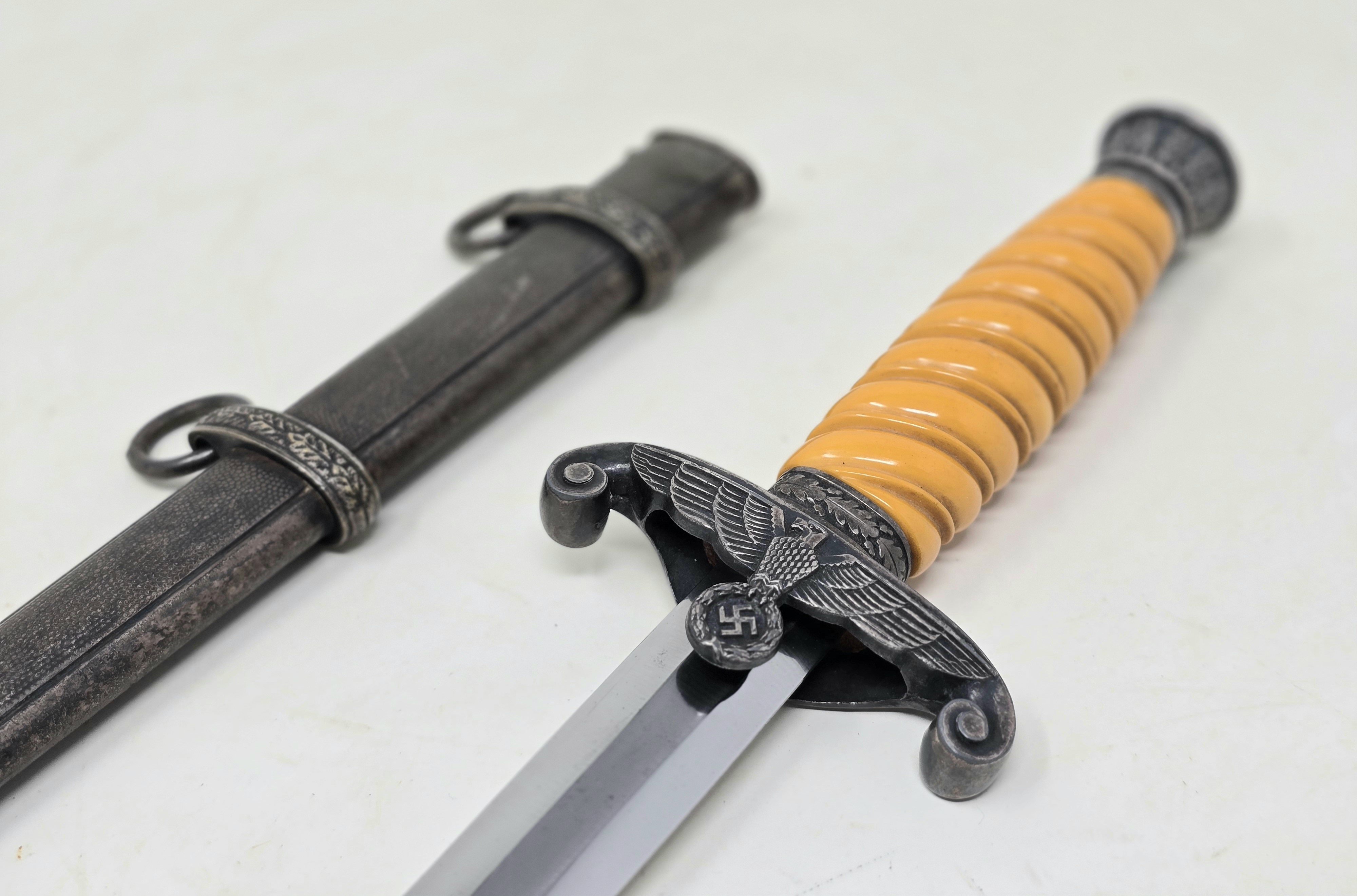 Heer Officer's Dagger — image 7