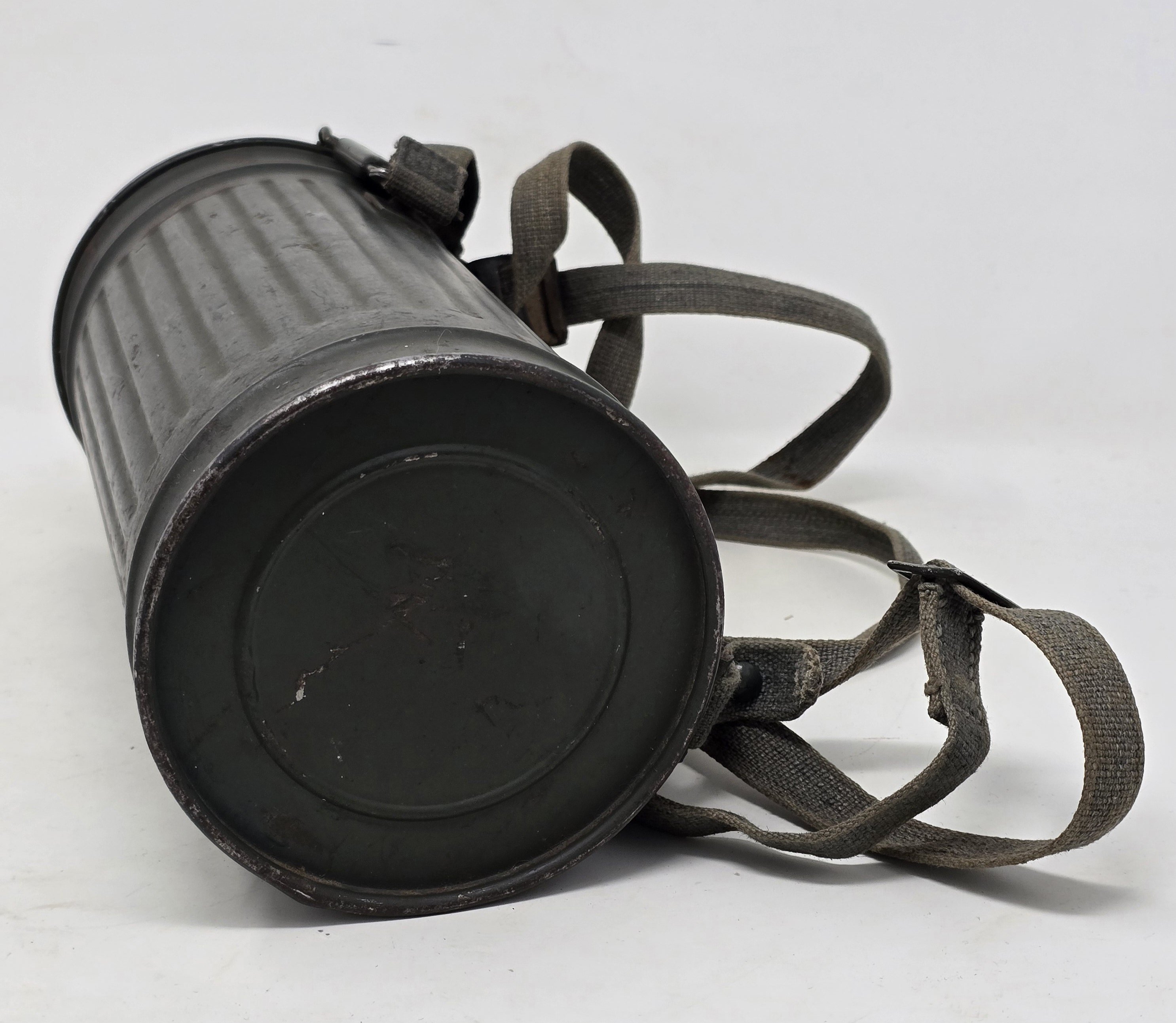 Minty, Complete Gas Mask — image 7