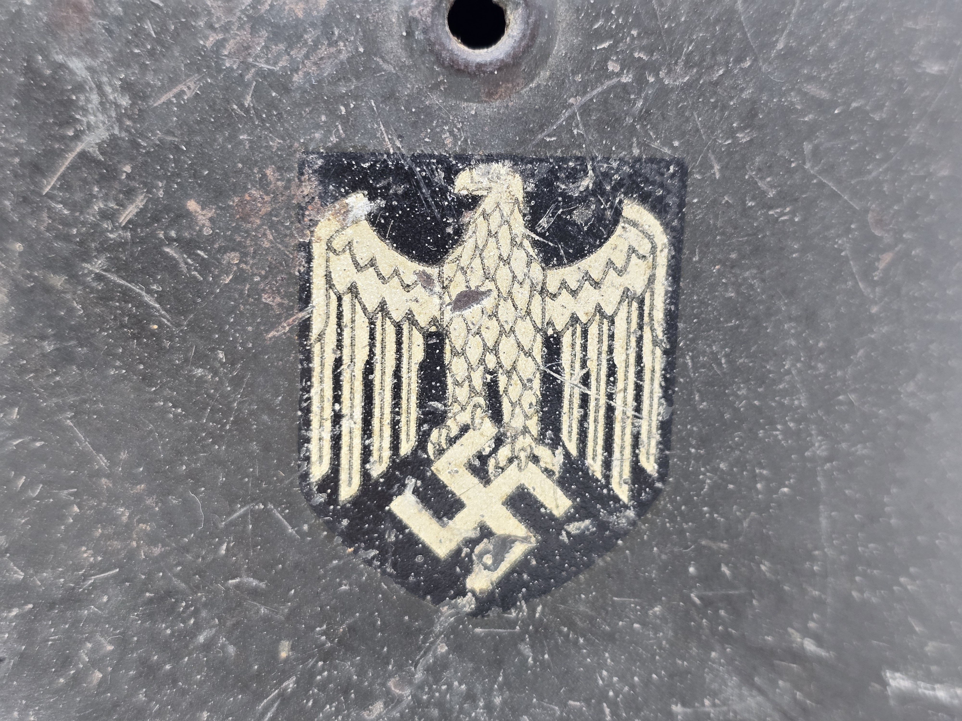 Named M42 Heer Helmet — image 10