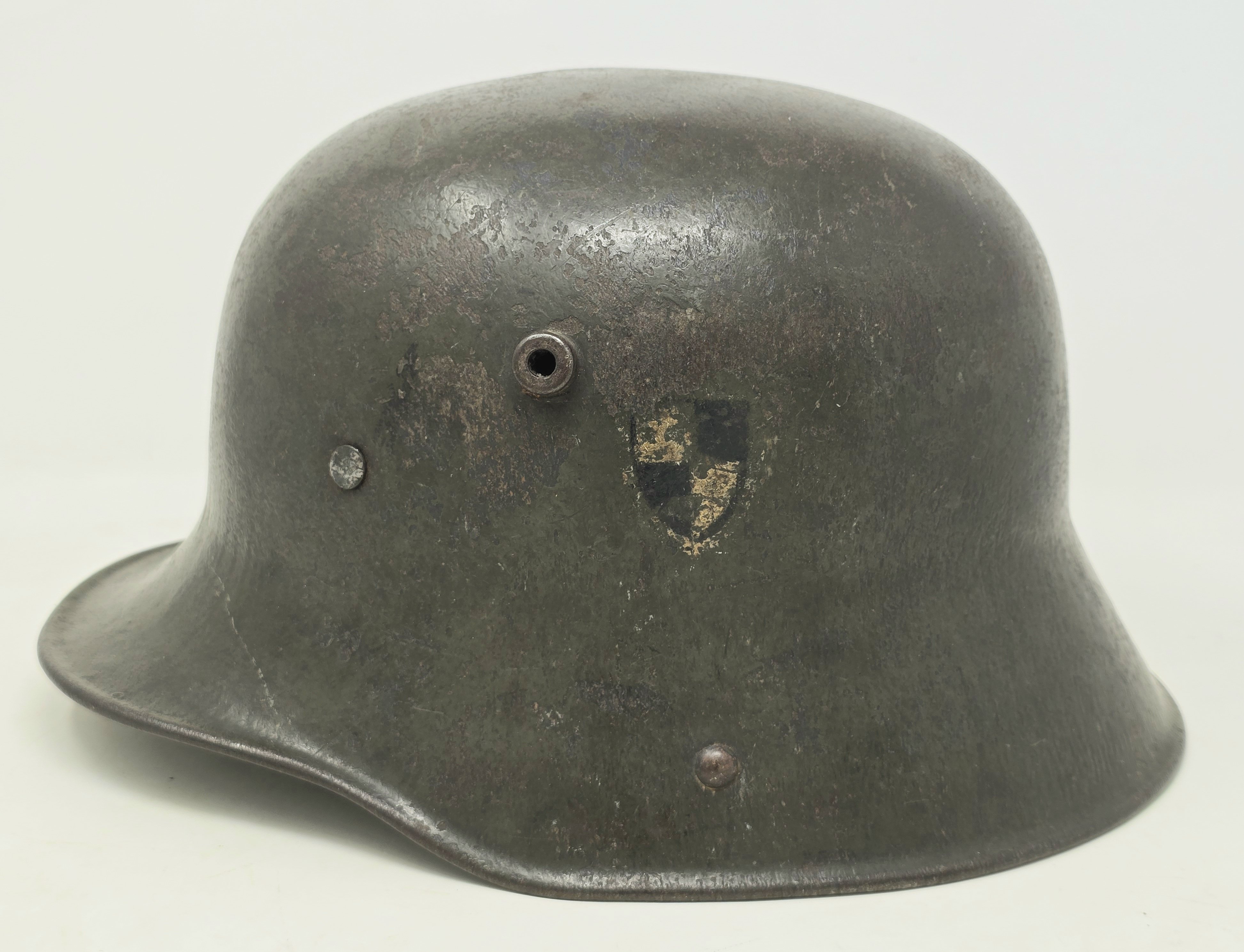 (Bill S.)WWI Imperial M16 Heer Guards Rgt. Helmet, Complete — image 3