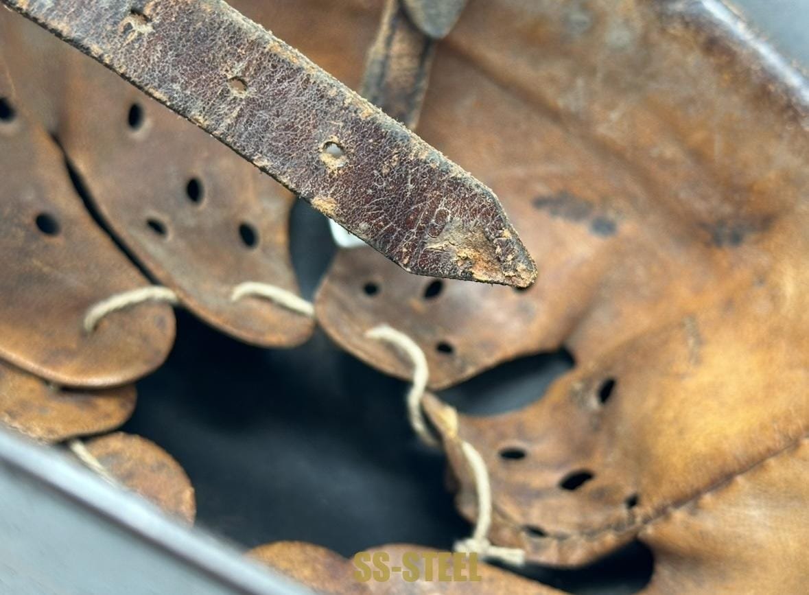 Heer M40 Single Decal Whitewash Camo Helmet — image 2