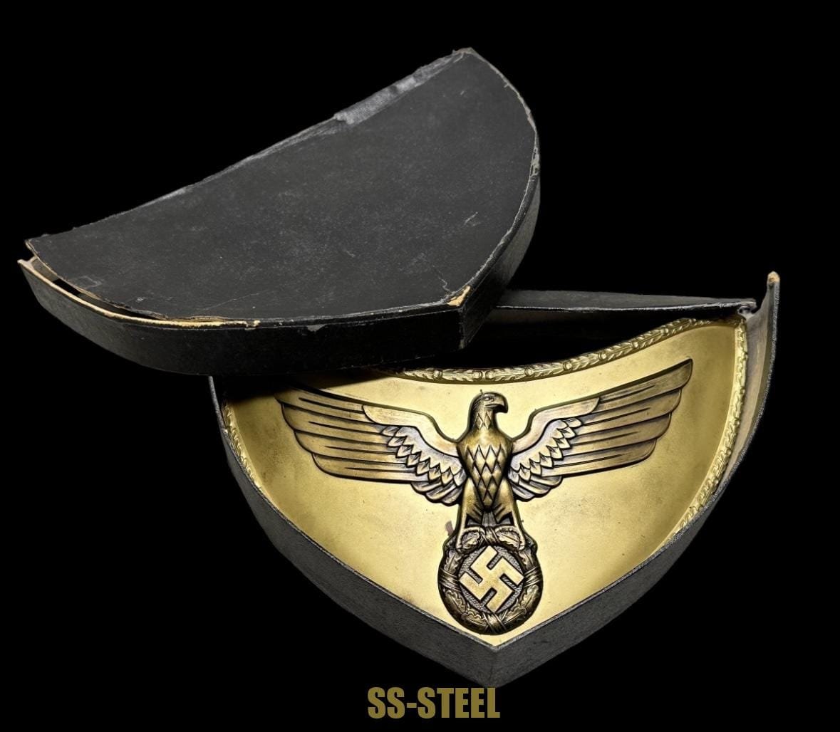 NSDAP Political Leaders Gorget w/ Case — image 12