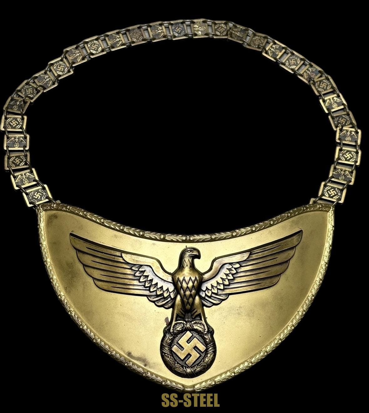 NSDAP Political Leaders Gorget w/ Case — image 3
