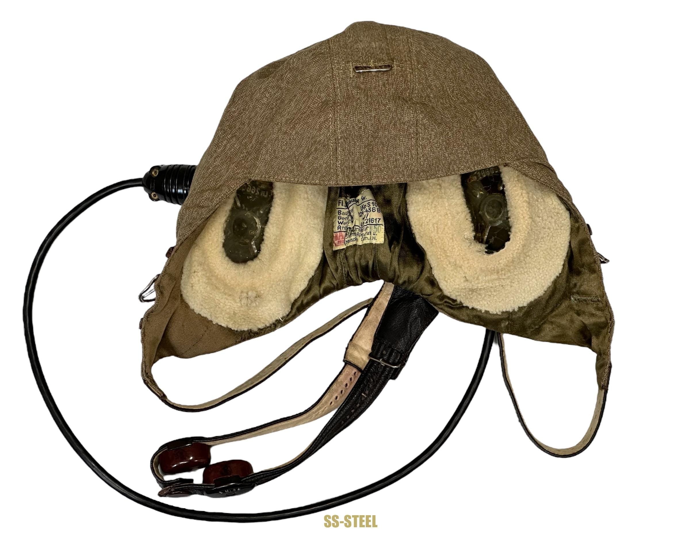 Luftwaffe LKpS101 Helmet, Pilot Gloves, Jump School Document — image 16