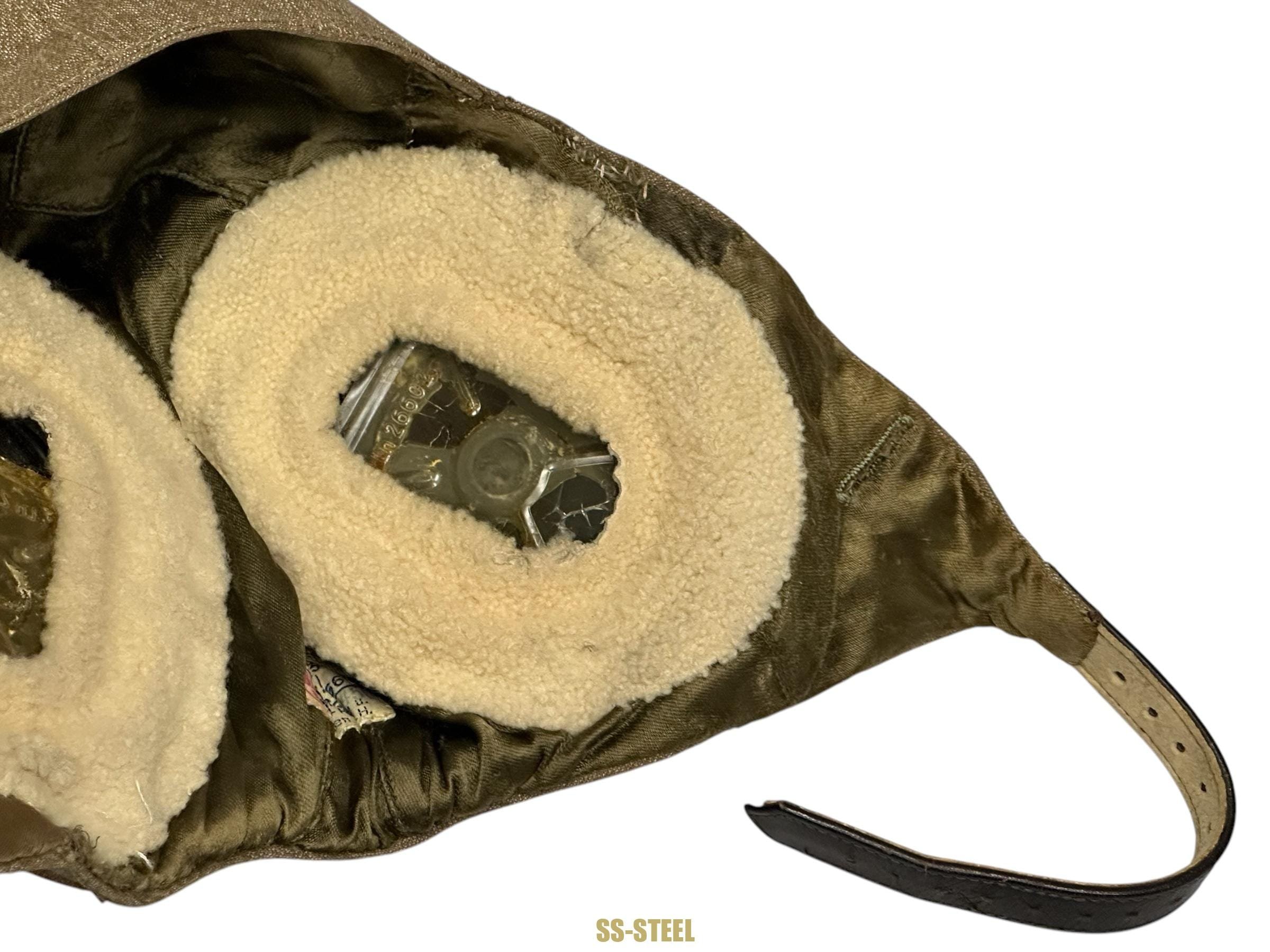 Luftwaffe LKpS101 Helmet, Pilot Gloves, Jump School Document — image 18