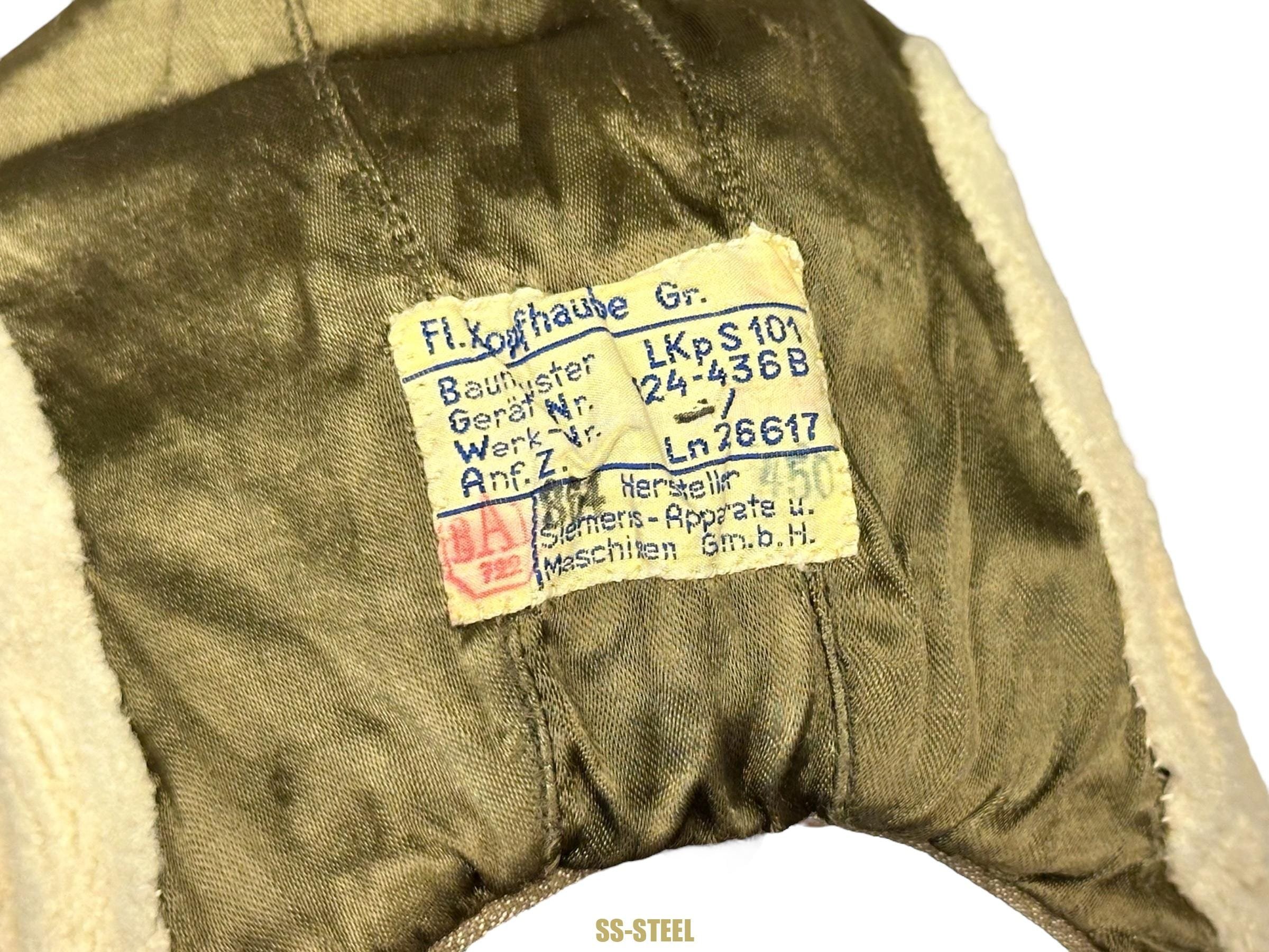 Luftwaffe LKpS101 Helmet, Pilot Gloves, Jump School Document — image 19