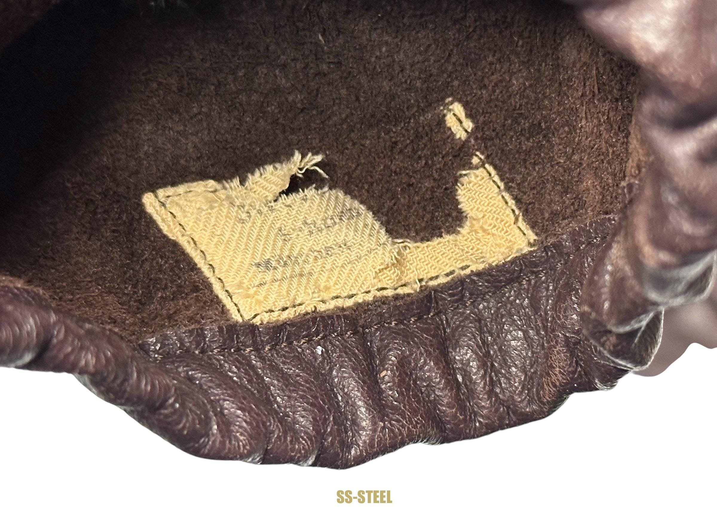 Luftwaffe LKpS101 Helmet, Pilot Gloves, Jump School Document — image 7