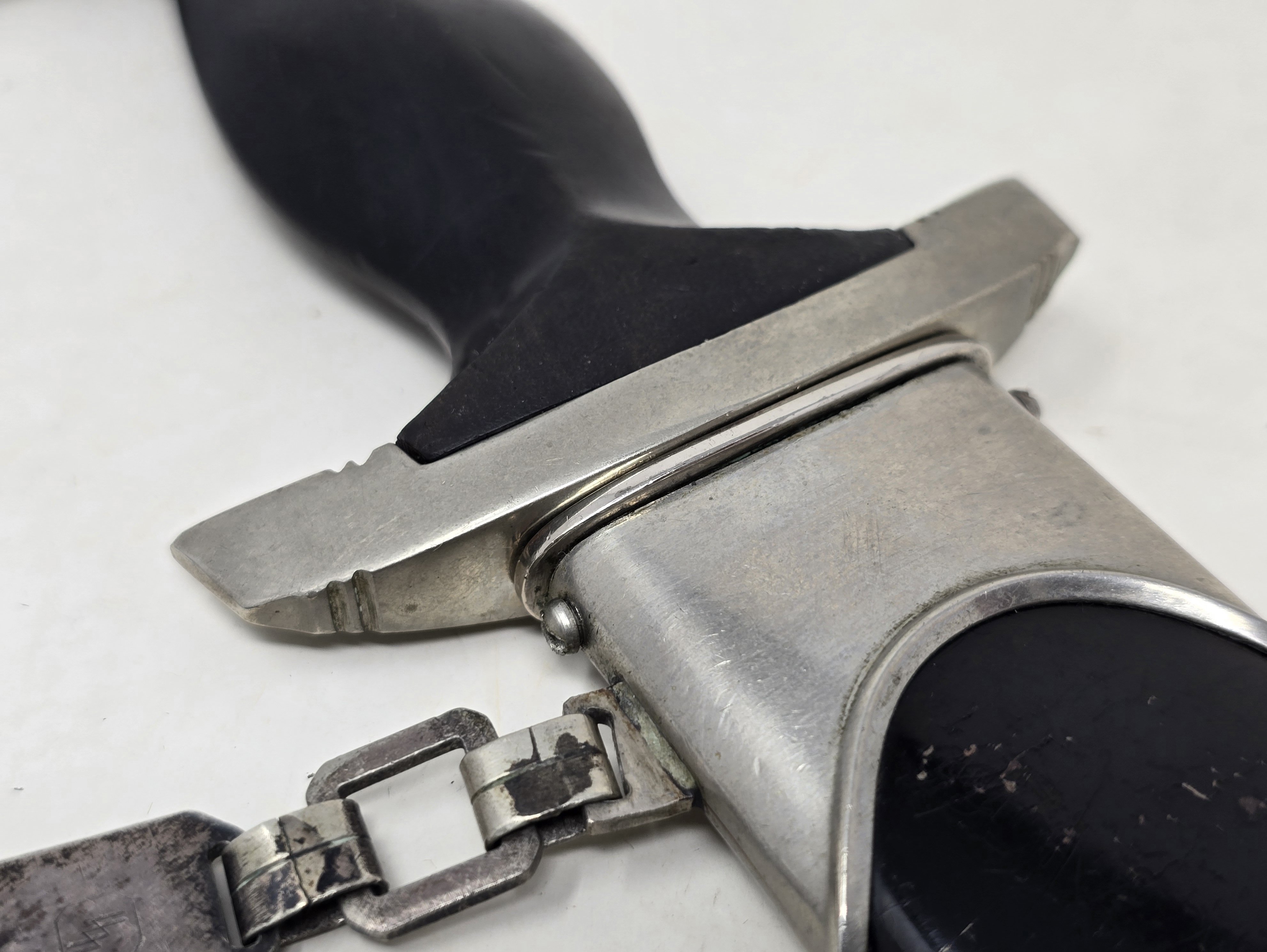Outstanding SS Chained Dagger / Dolch — image 20