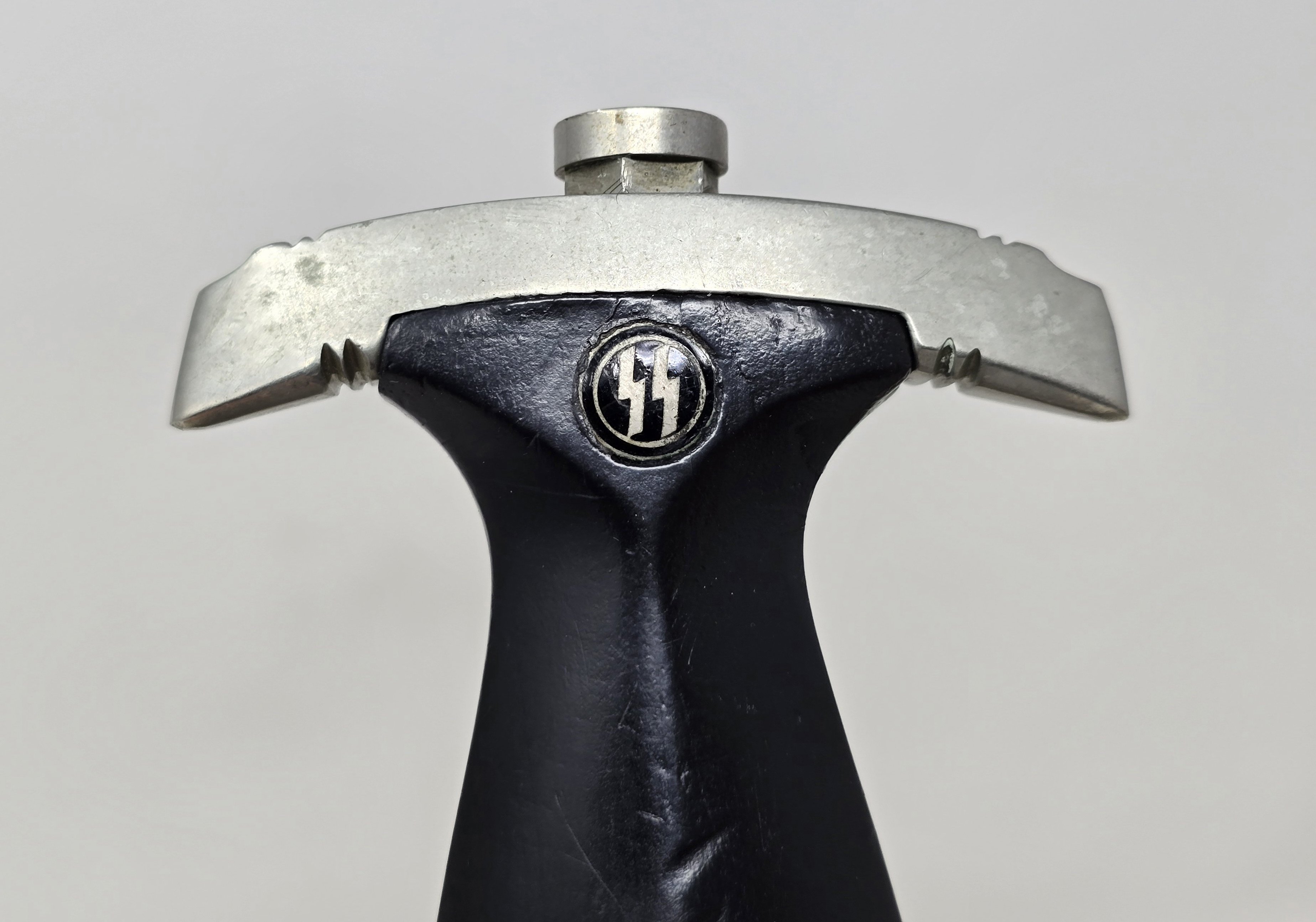 Outstanding SS Chained Dagger / Dolch — image 4