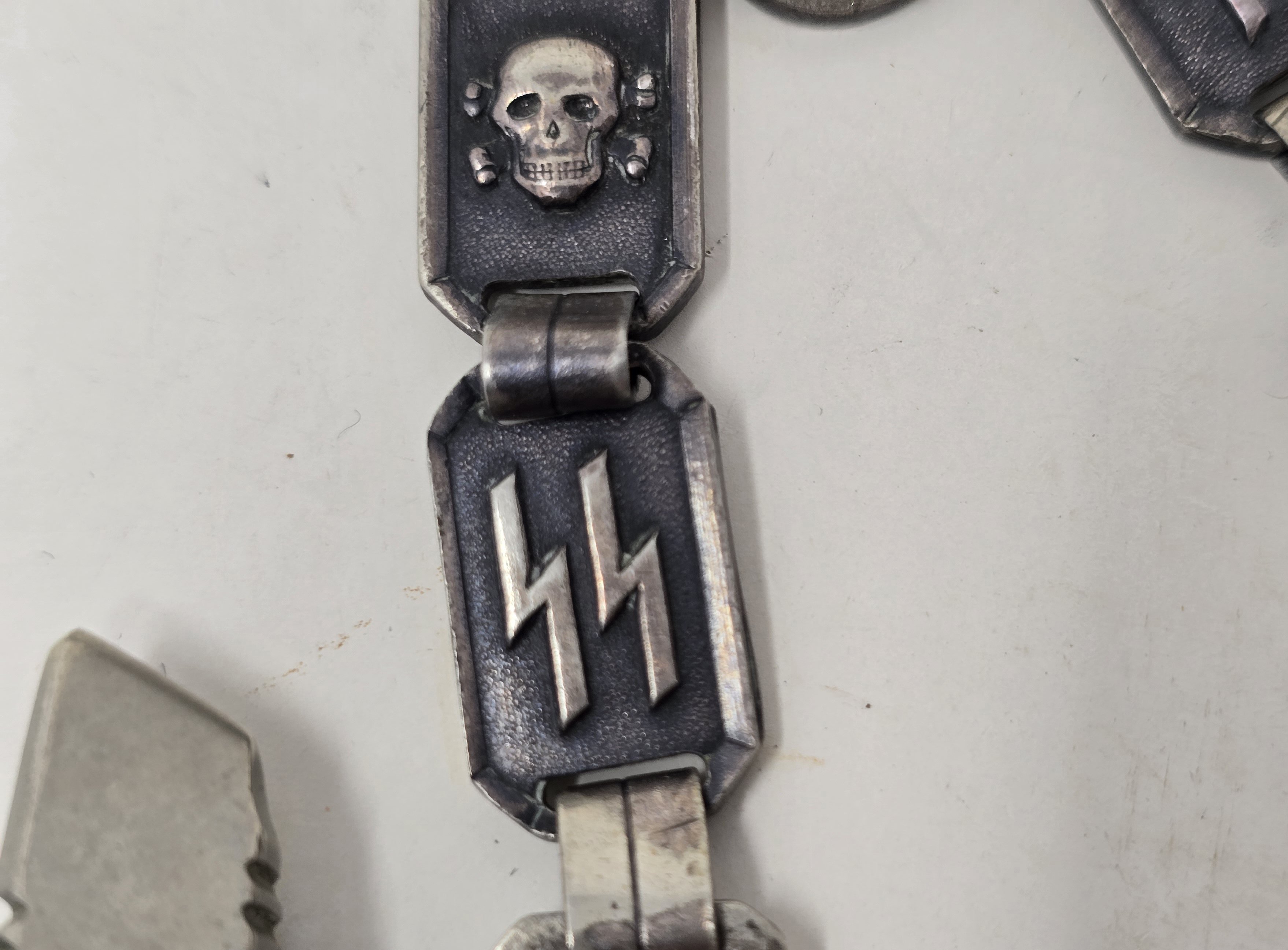 Outstanding SS Chained Dagger / Dolch — image 6