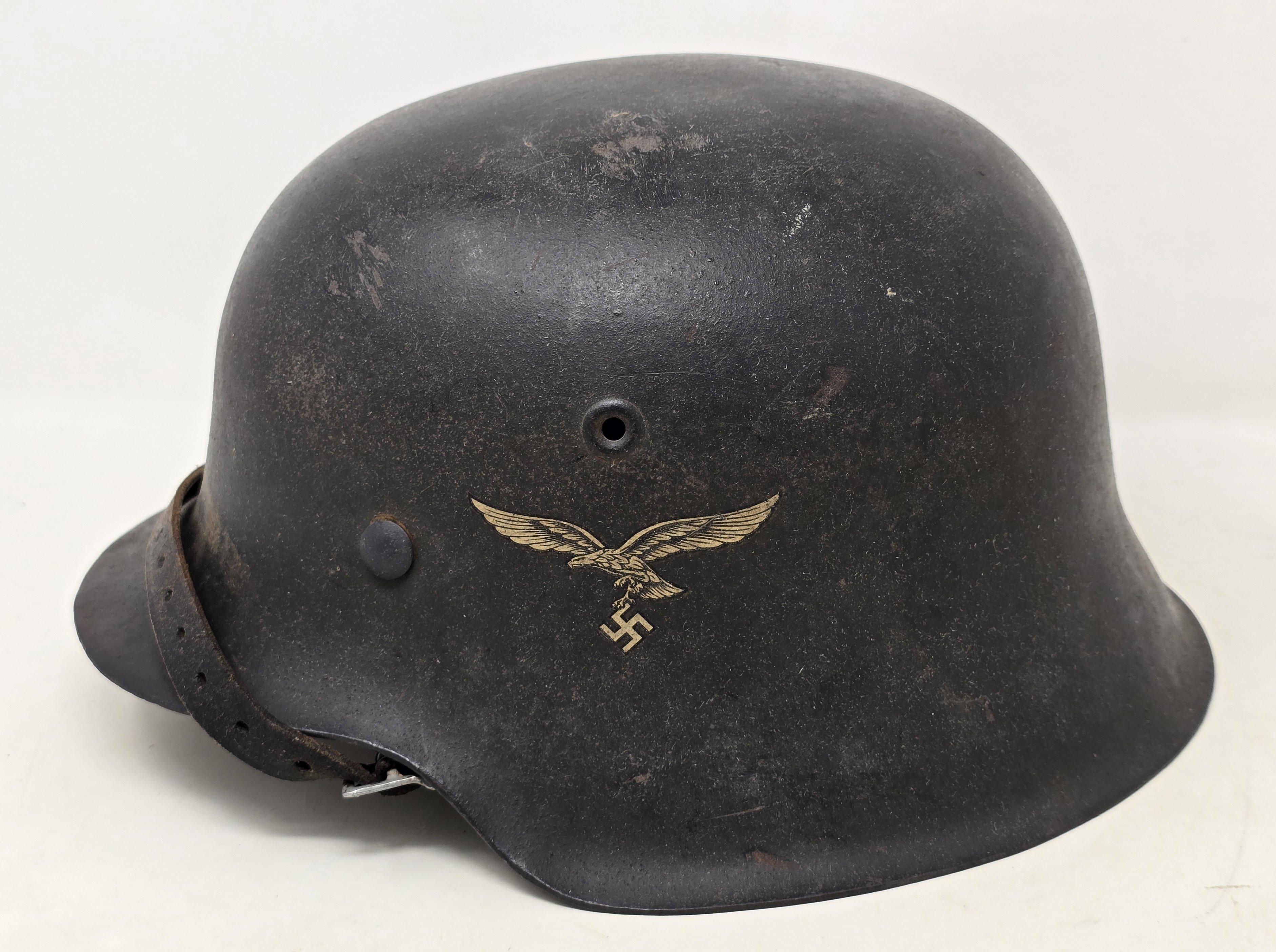 Excellent M-42 Luftwaffe Helmet — image 3