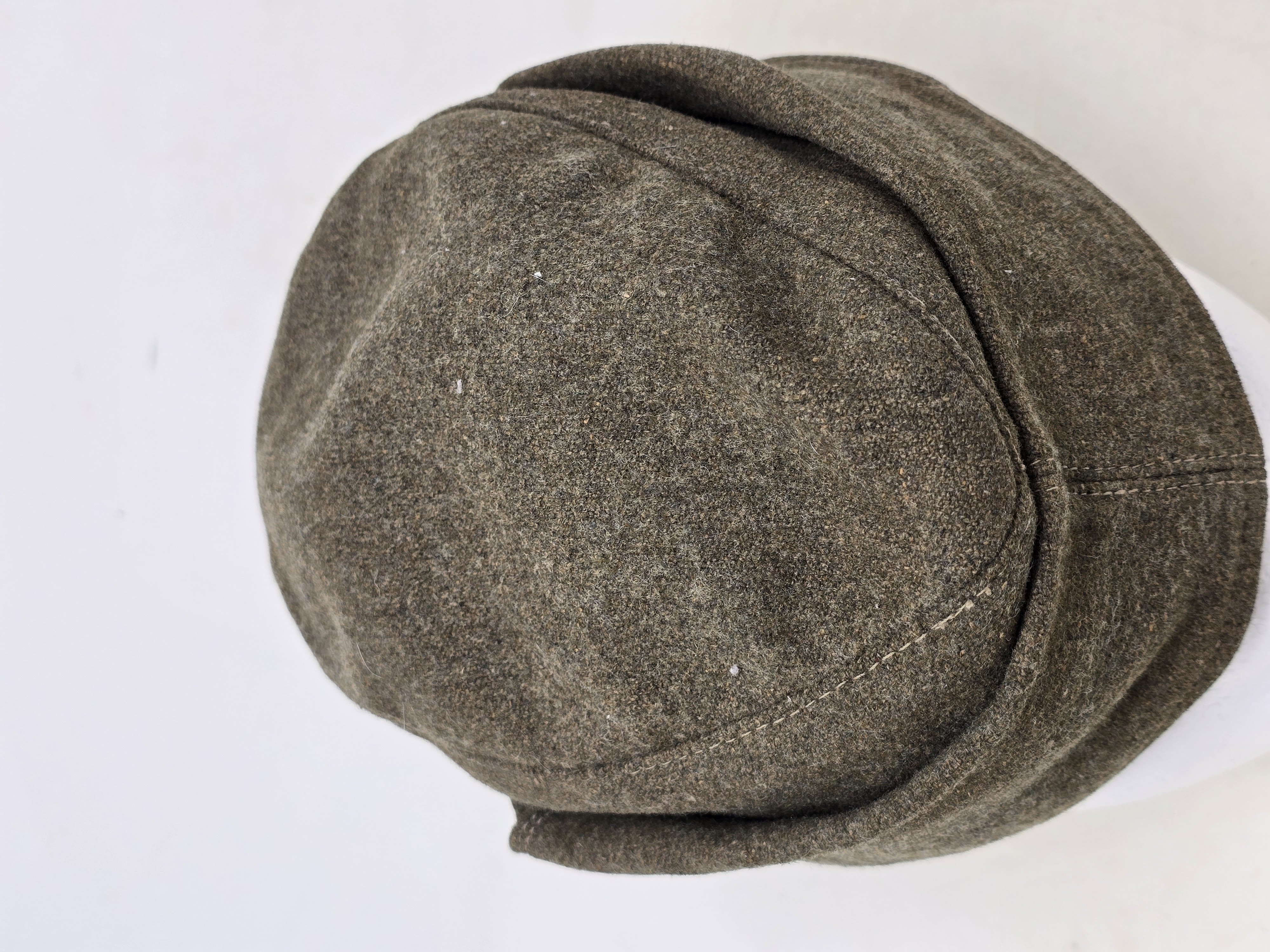 Excellent combat-worn Wehrmacht Heer M43 Cap — image 4