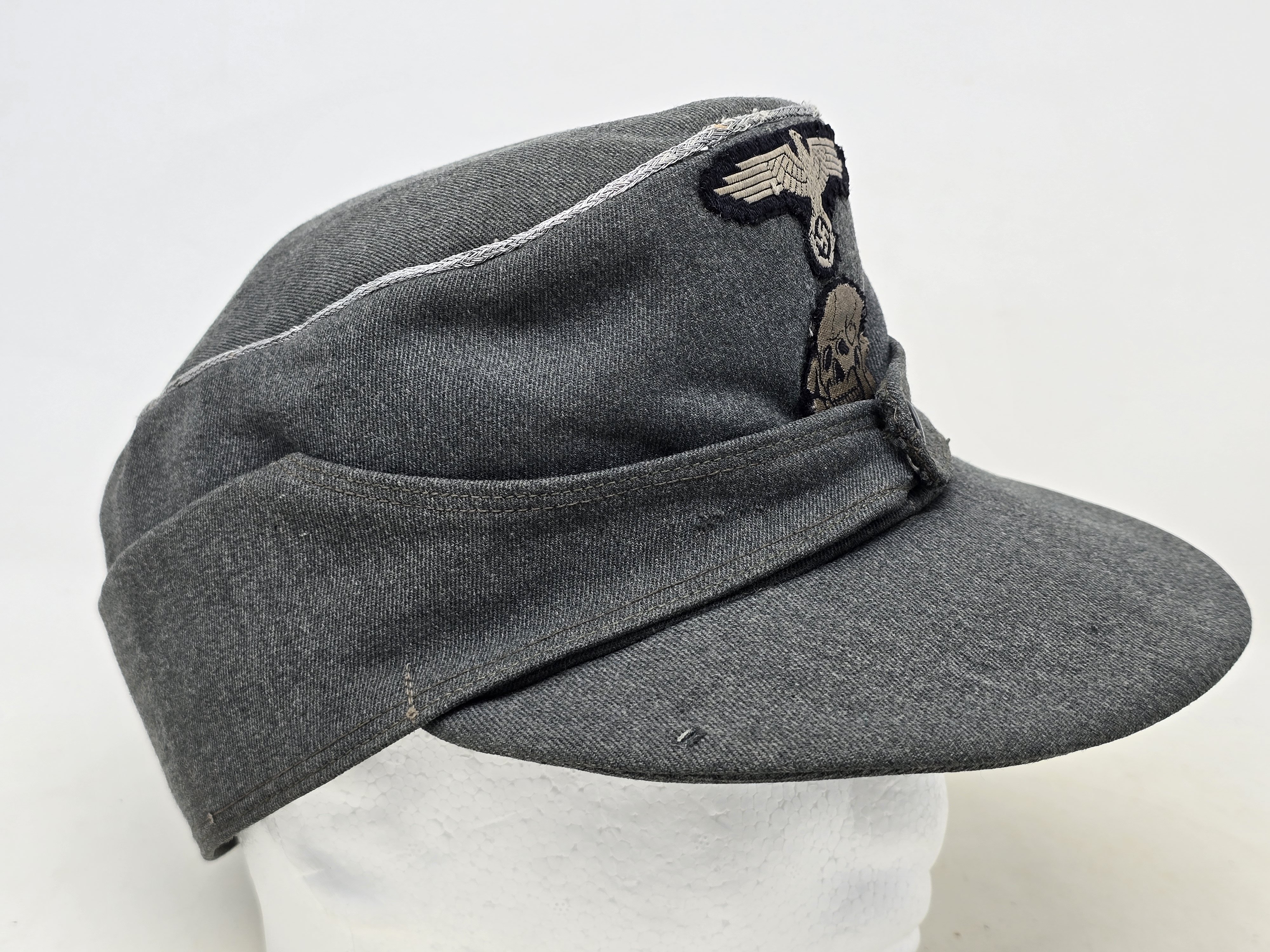 Waffen-SS Gebirgs Officer's M43 Cap — image 4