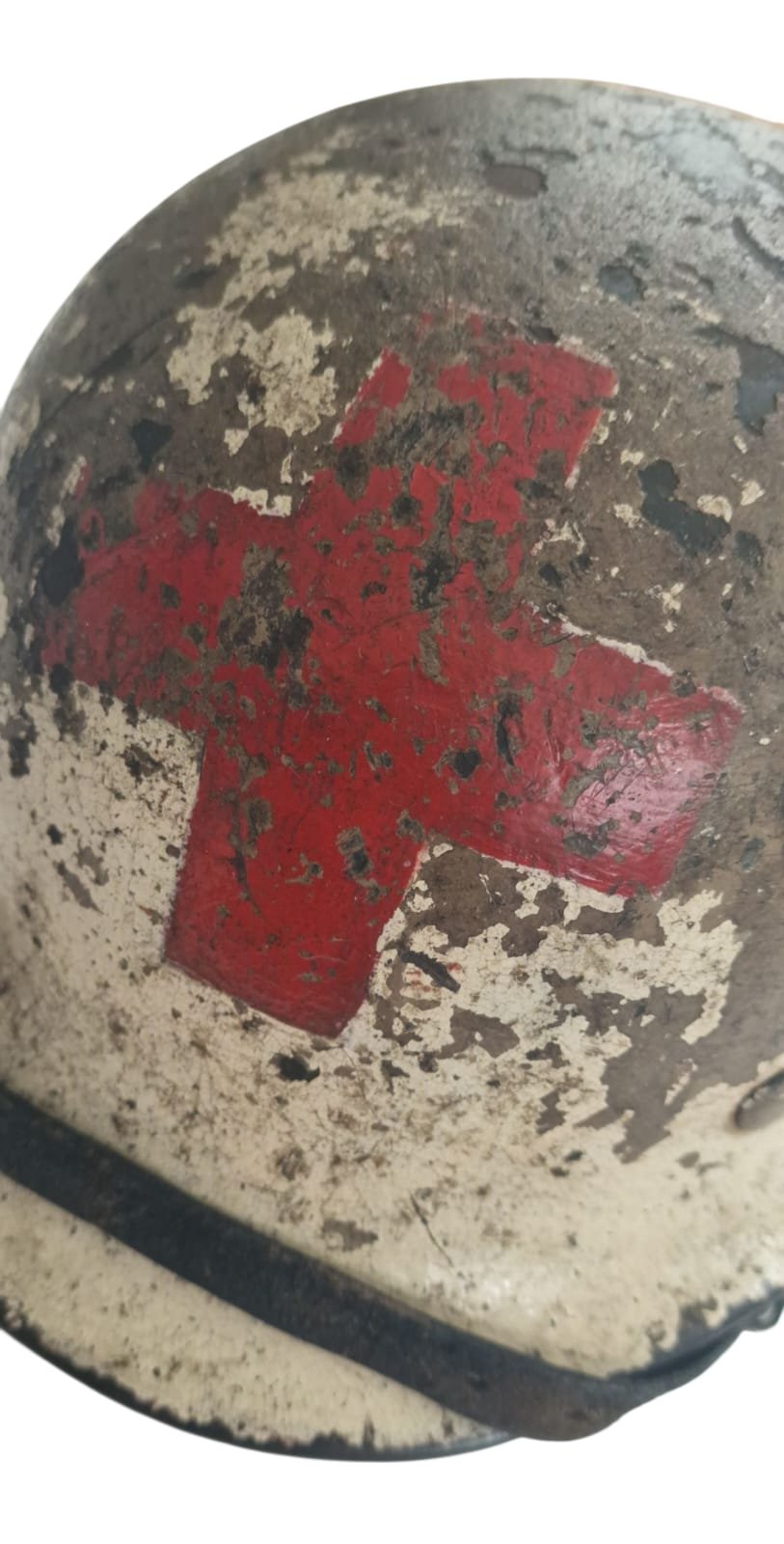 Stunning Kriegsmarine Camo Medic Helmet — image 2