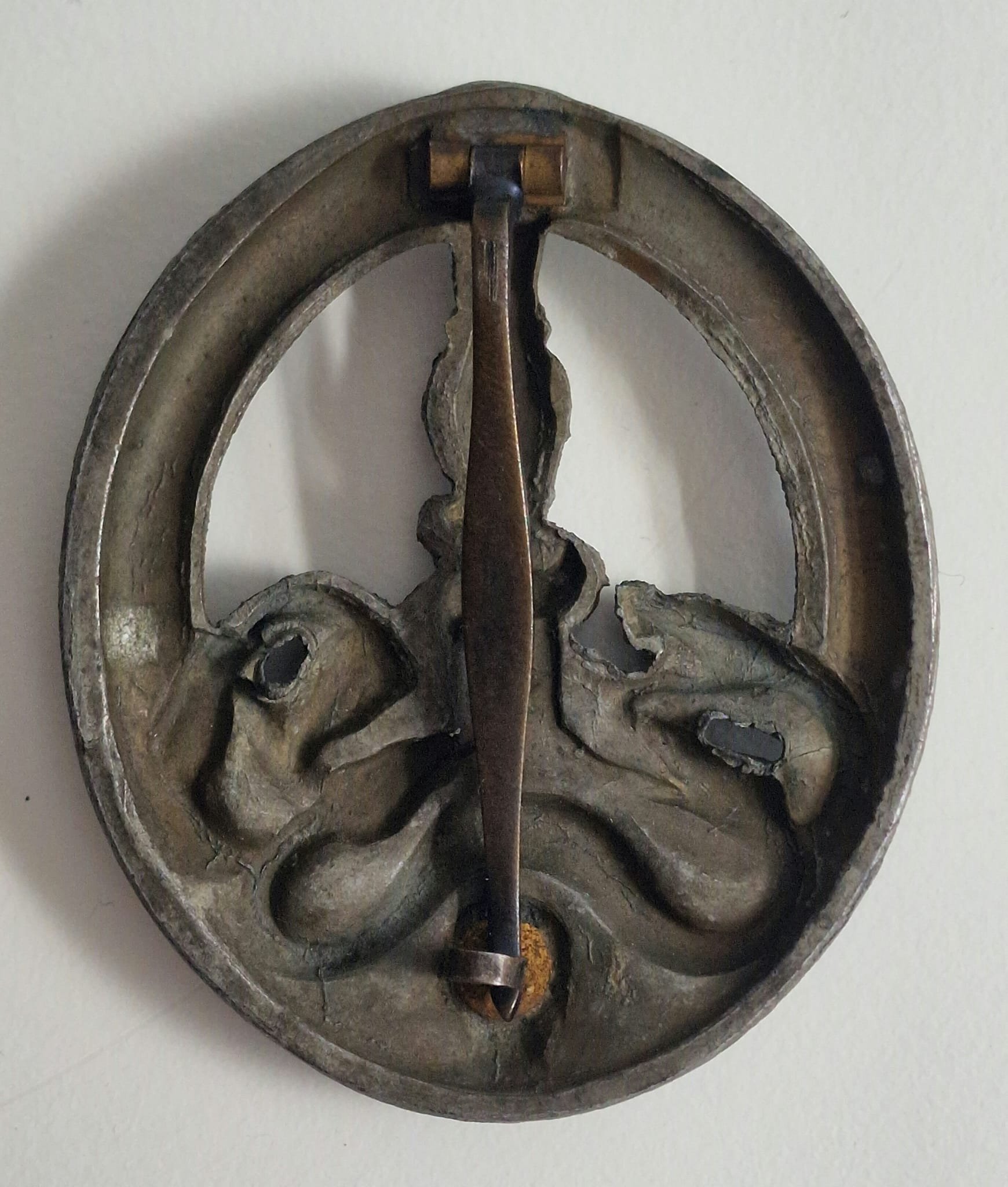 Fine Anti-Partisan Badge by Juncker — image 2