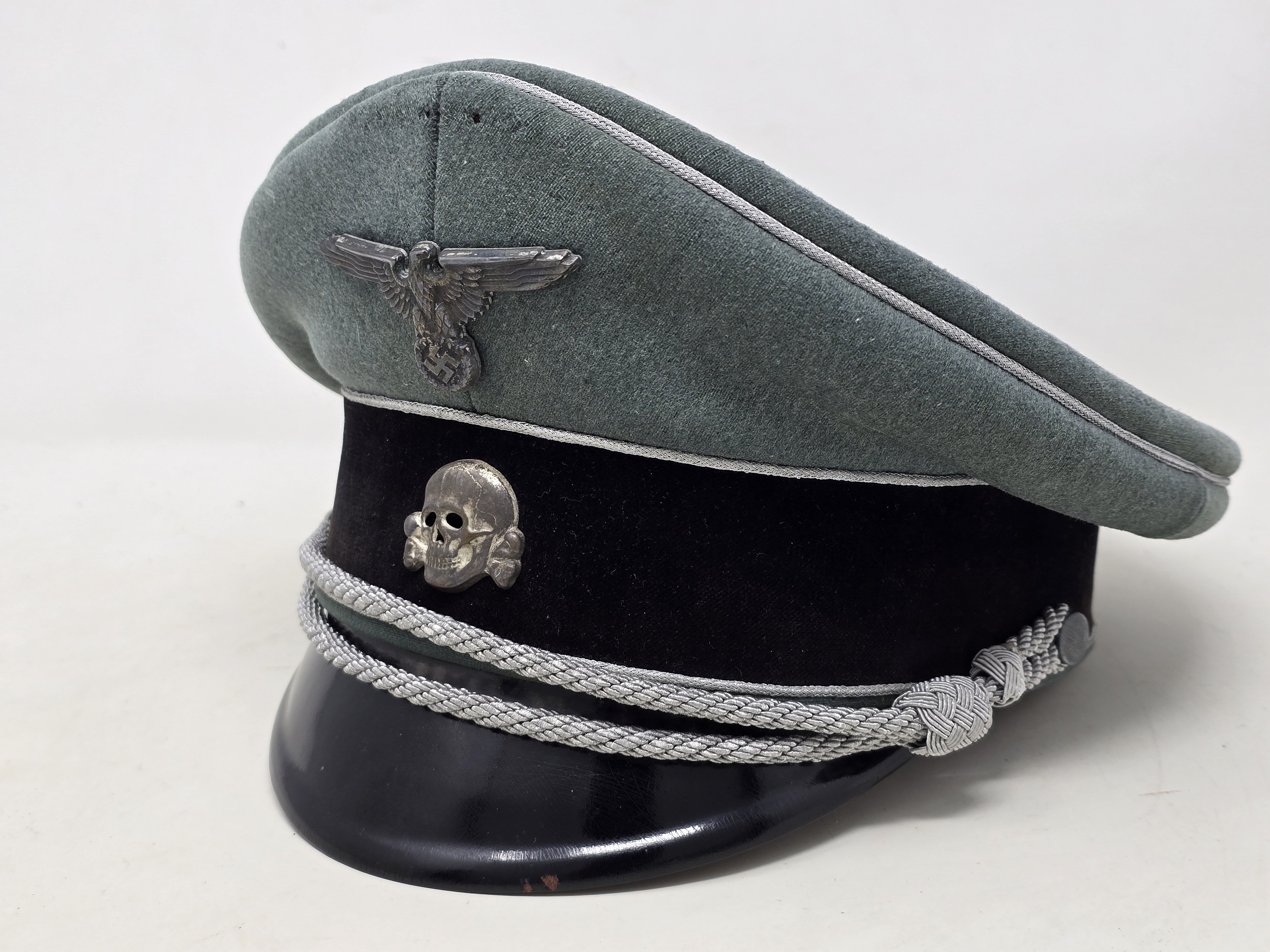 Outstanding Waffen-SS General's Visor Cap, Possibly Attributed — image 8