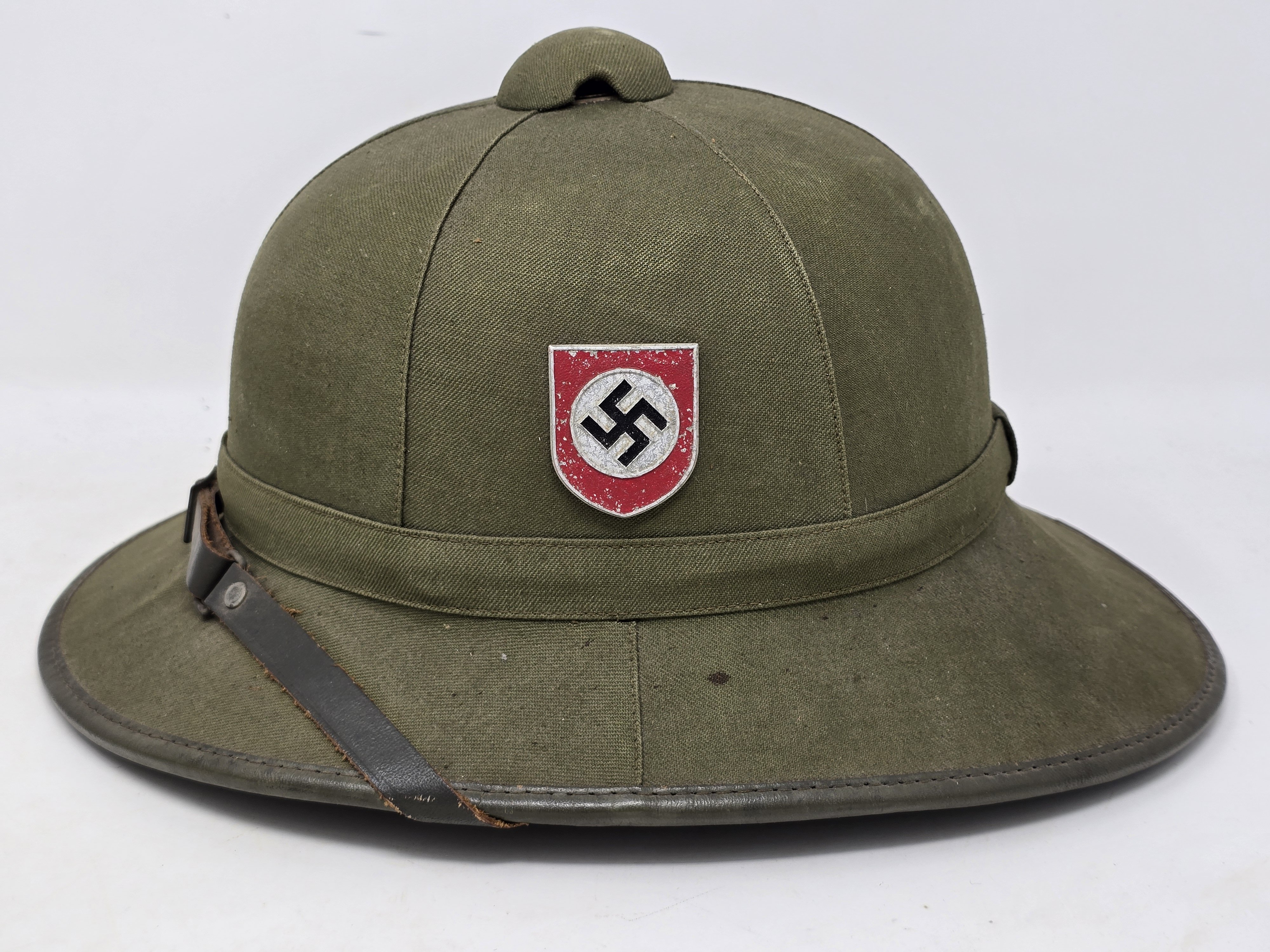 Unheard-of Rare SS Troppenhelm / Pith Helmet — image 3