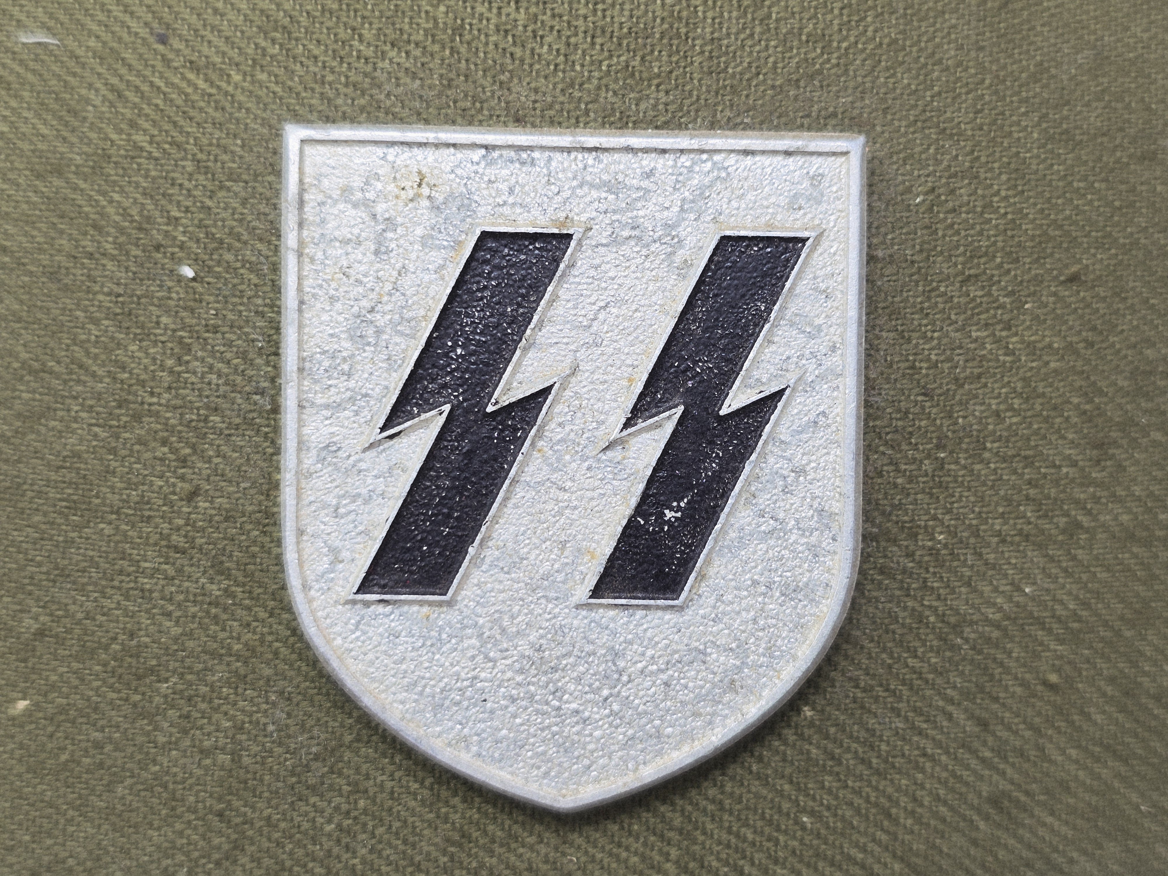 Unheard-of Rare SS Troppenhelm / Pith Helmet — image 5