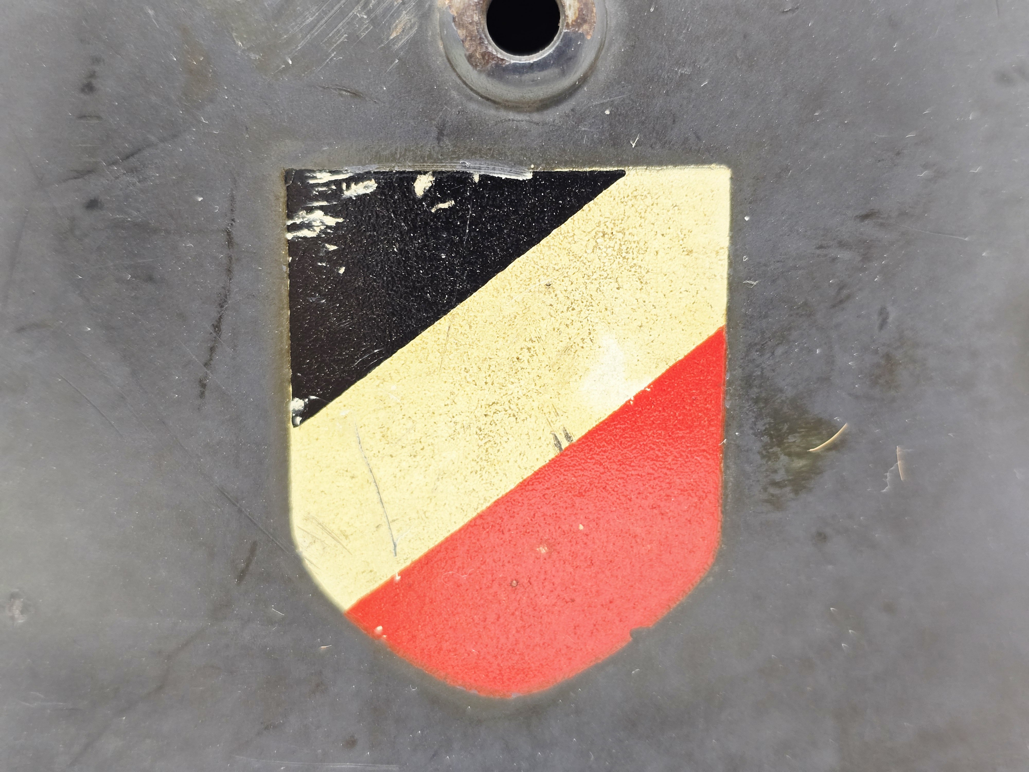 Excellent Luftwaffe M35 Double Decal Helmet — image 3