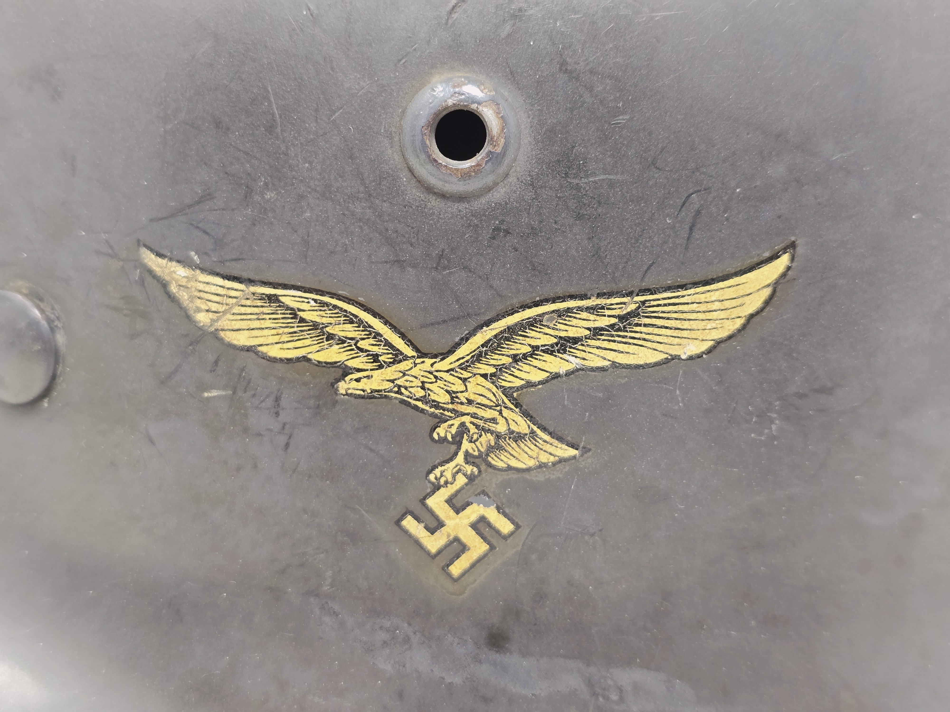 Excellent Luftwaffe M35 Double Decal Helmet — image 4