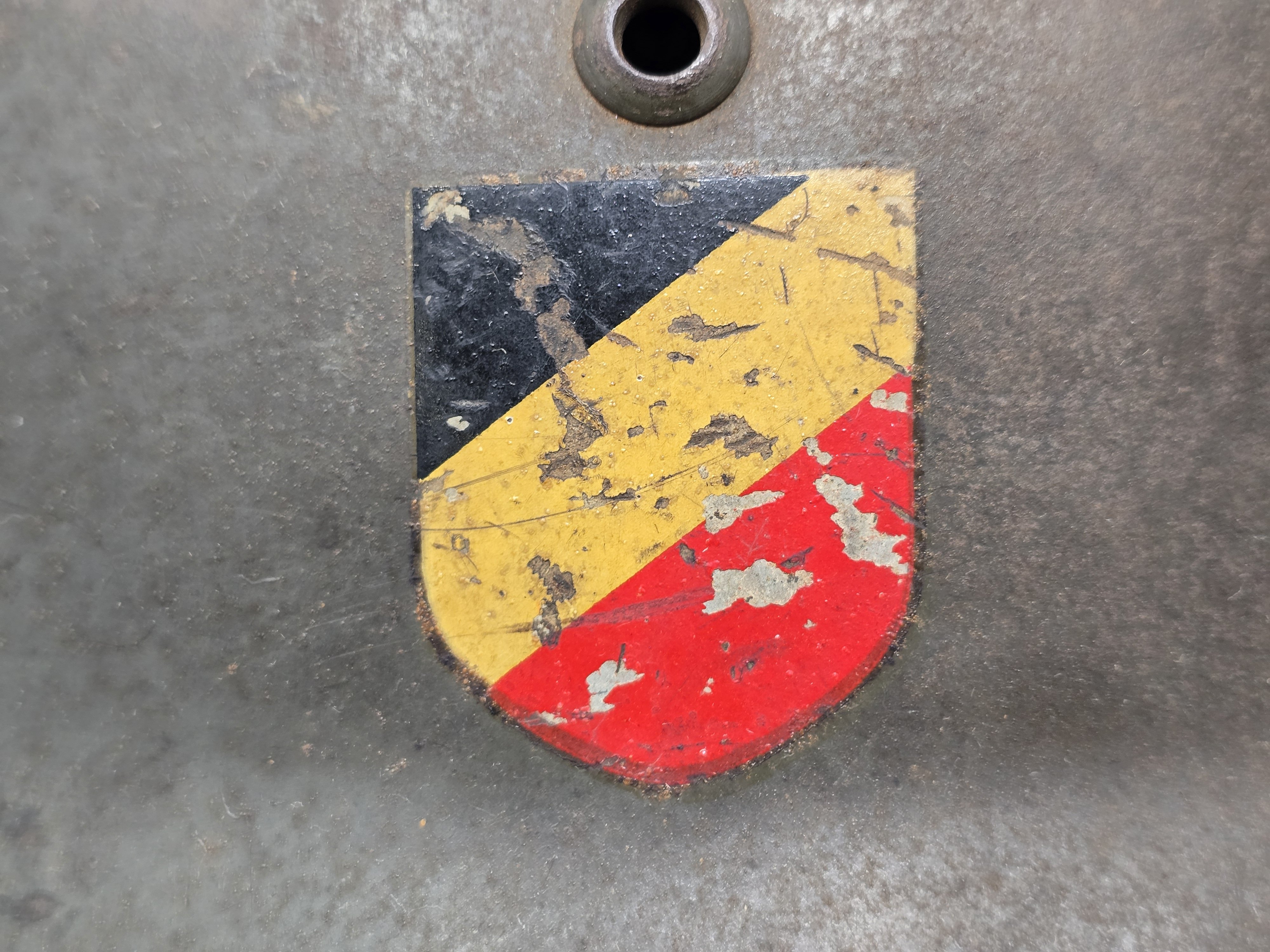 Outstanding Kriegsmarine M35 Helmet — image 11