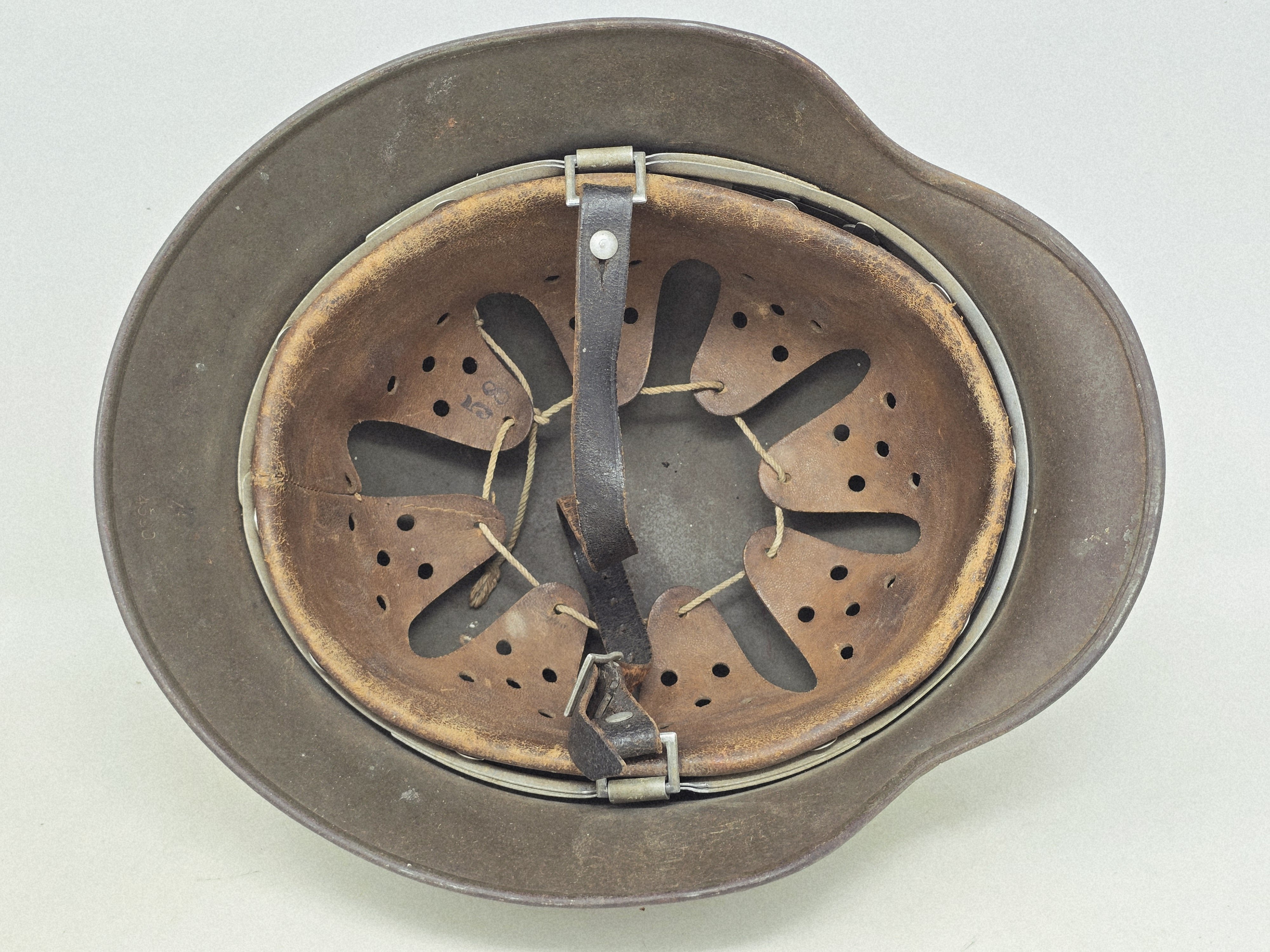 Outstanding Kriegsmarine M35 Helmet — image 5