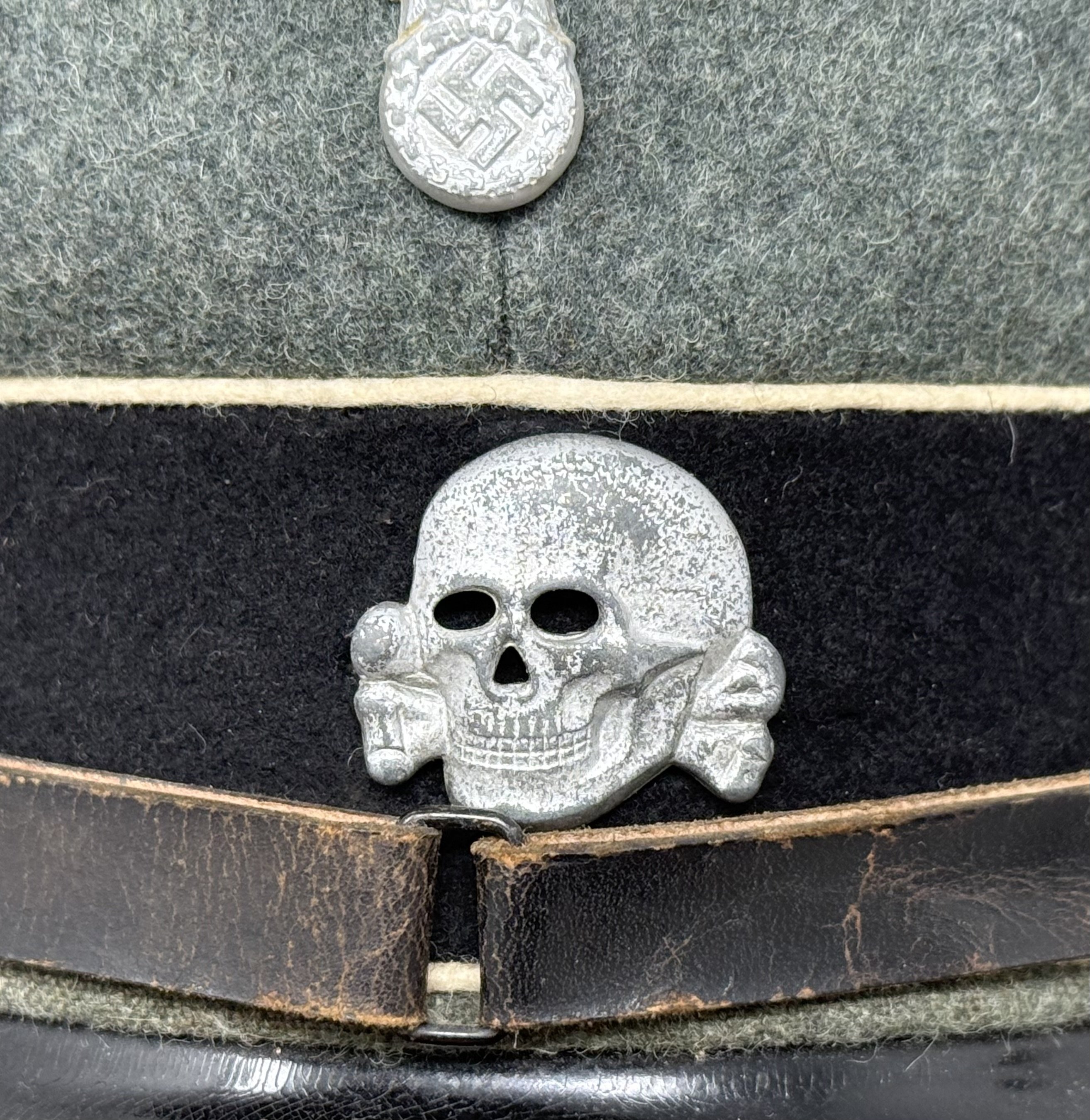 Waffen SS EM NCO Visor — image 18