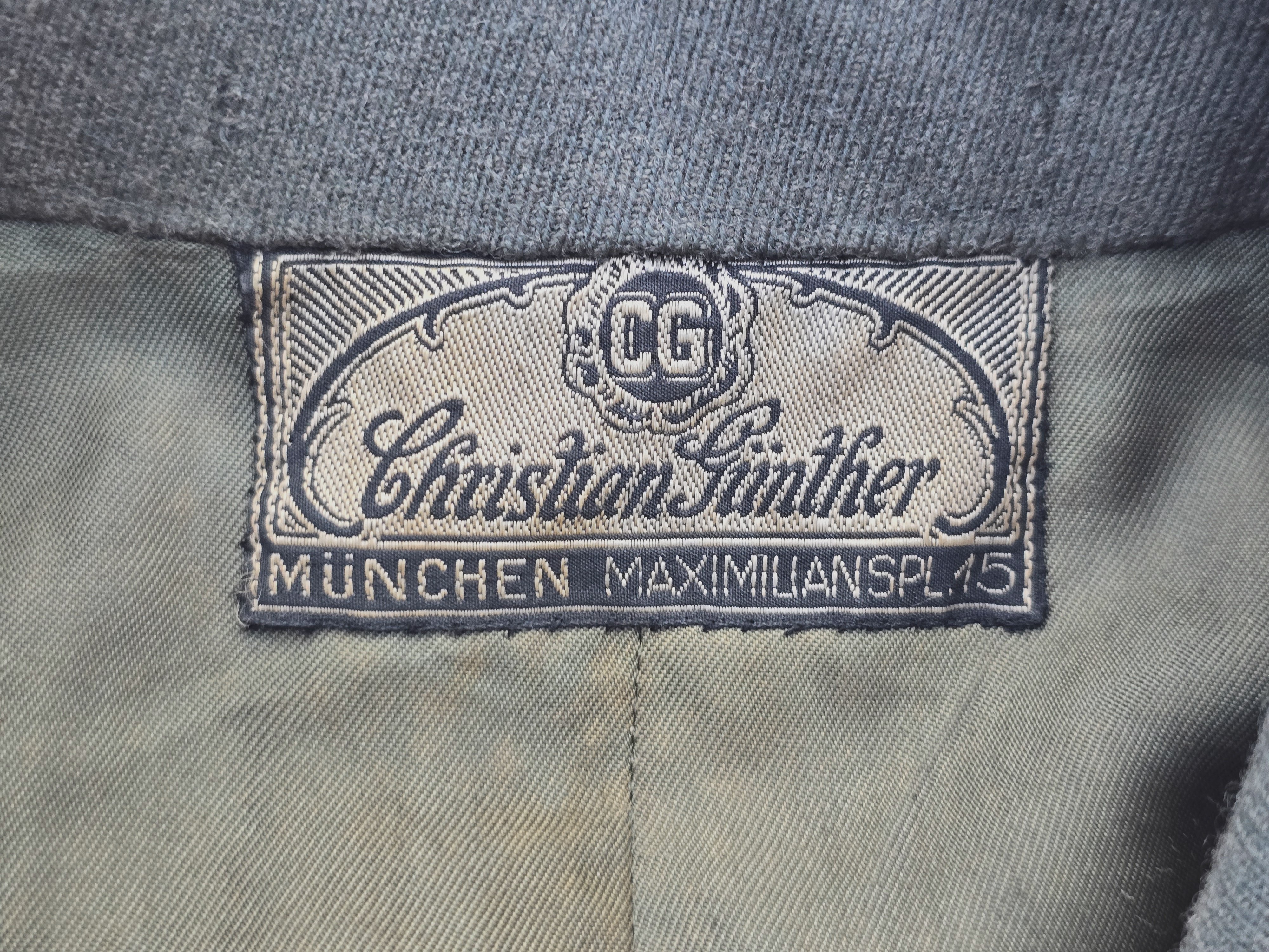 Fine, Rare SS-TV Officer's M36 Tunic, ,,Oberbayern' — image 6