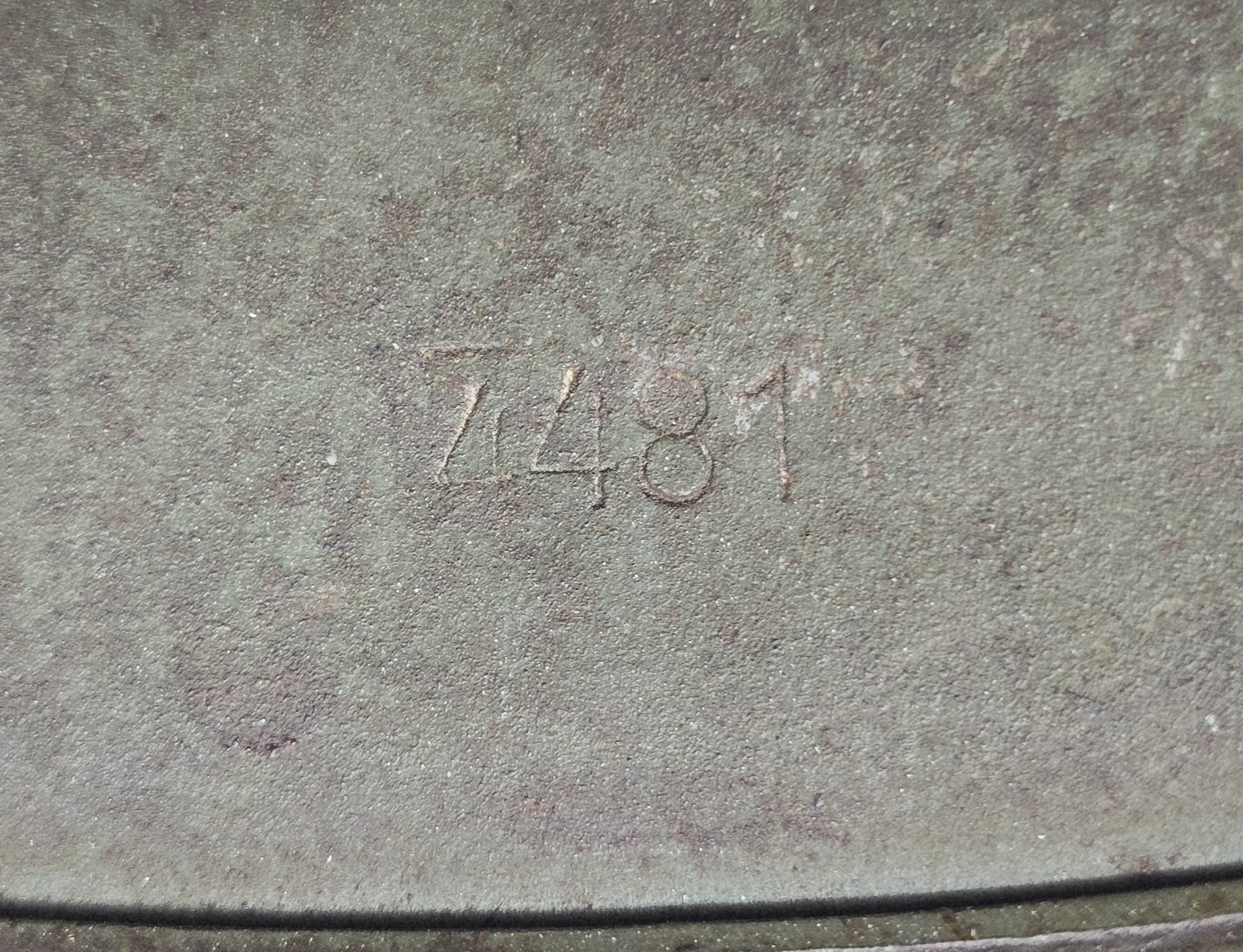 Outstanding Waffen-SS M35 Double Decal Helmet ET64 — image 4