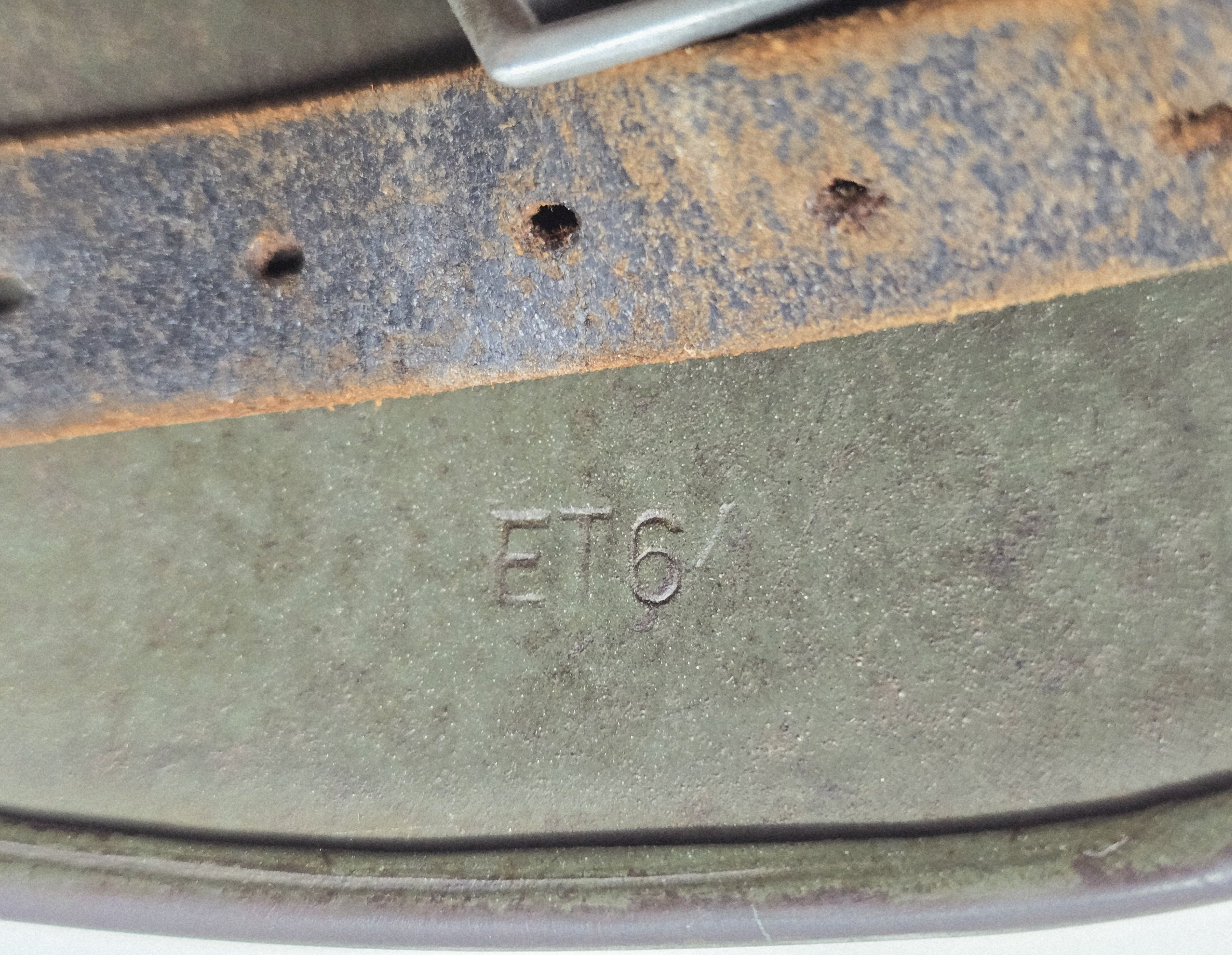 Outstanding Waffen-SS M35 Double Decal Helmet ET64 — image 5