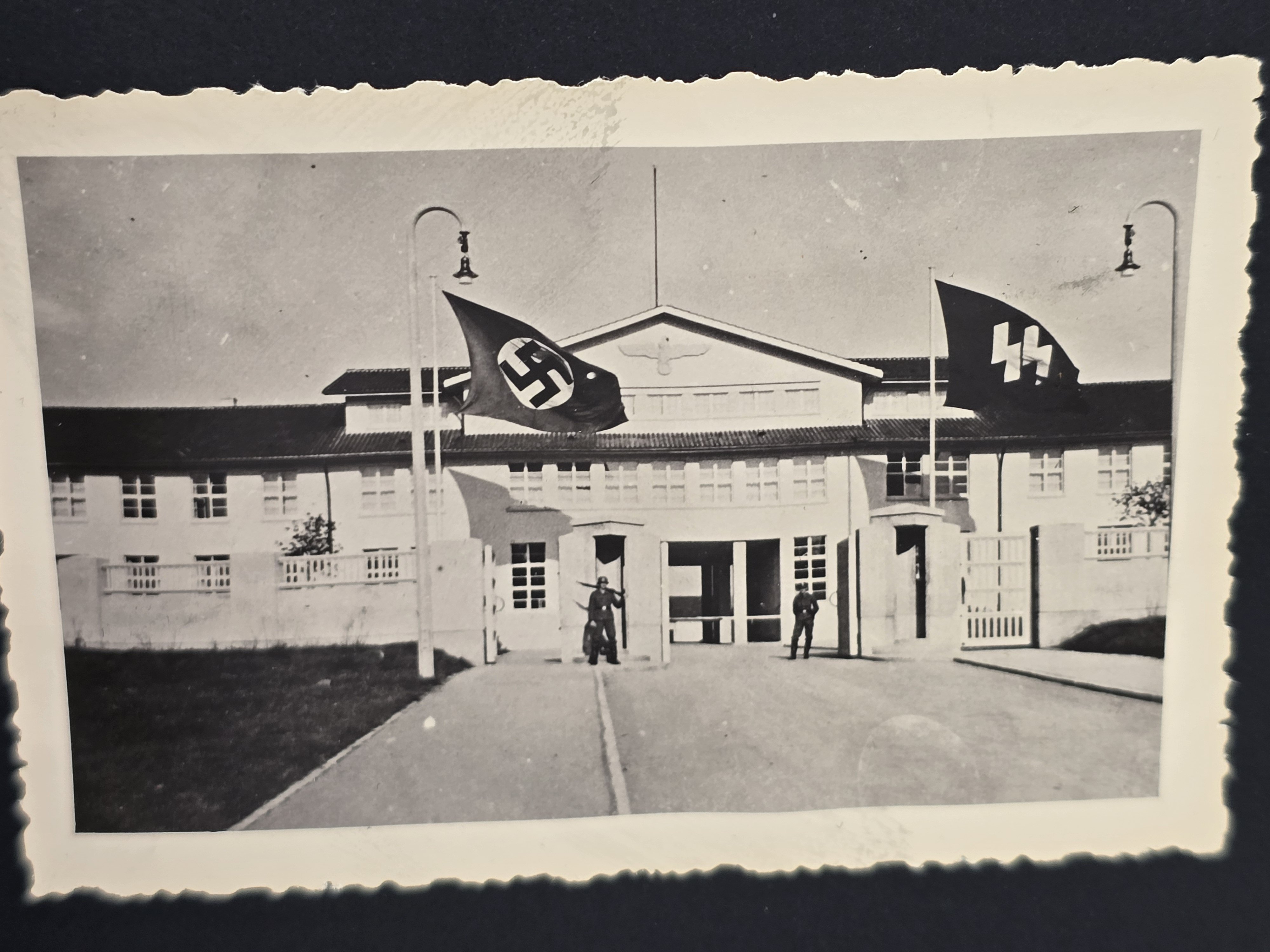 Desirable SS-VT ,,Germania' Photo Album — image 7