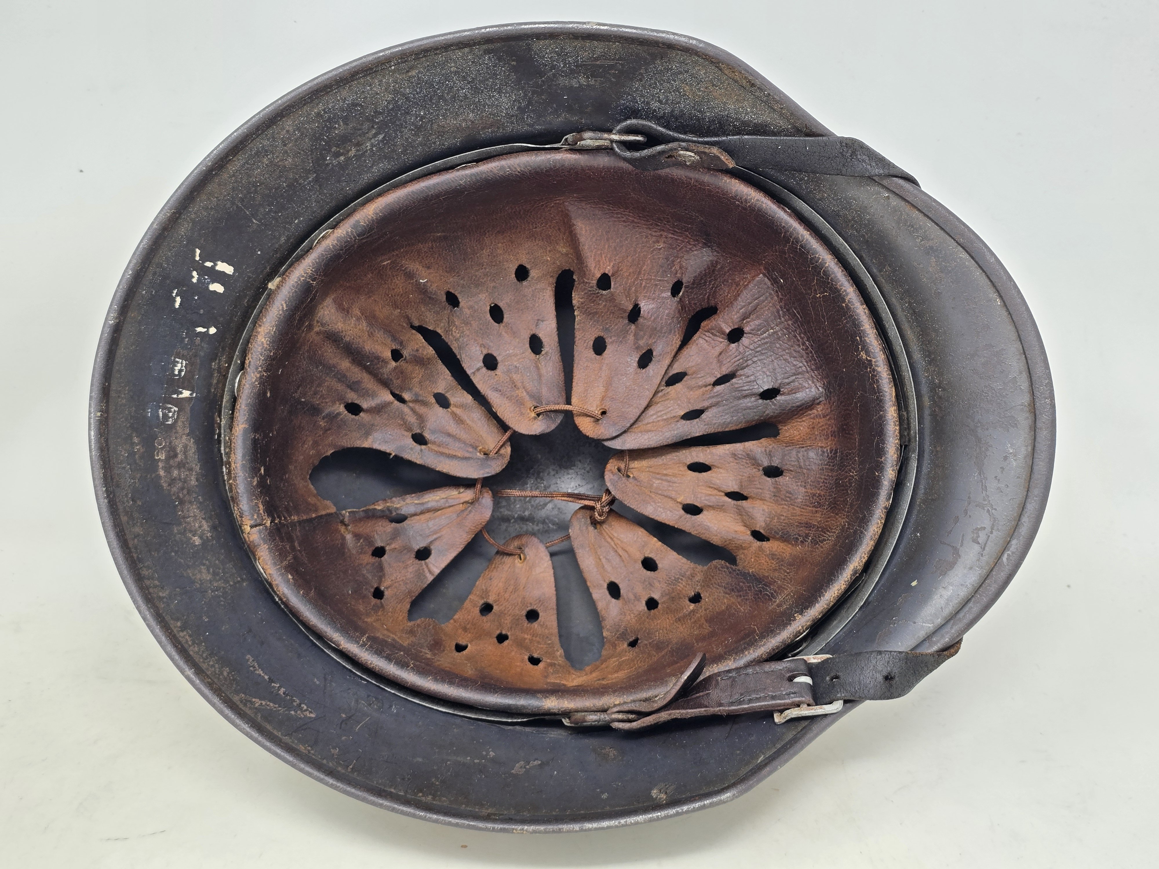 Stunning Luftwaffe Camouflage M40 Helmet — image 7