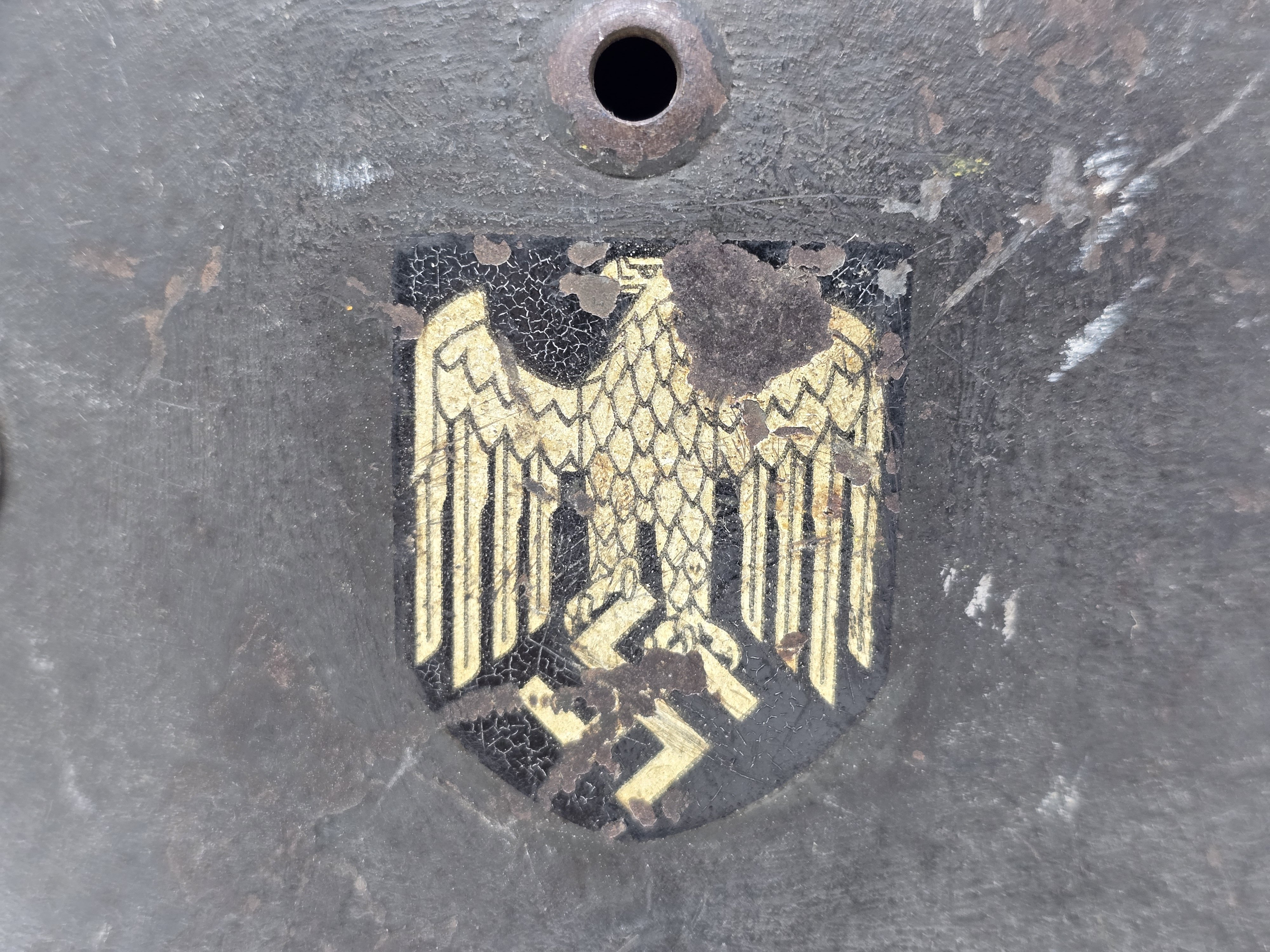 Service Used M35 Heer Helmet — image 9