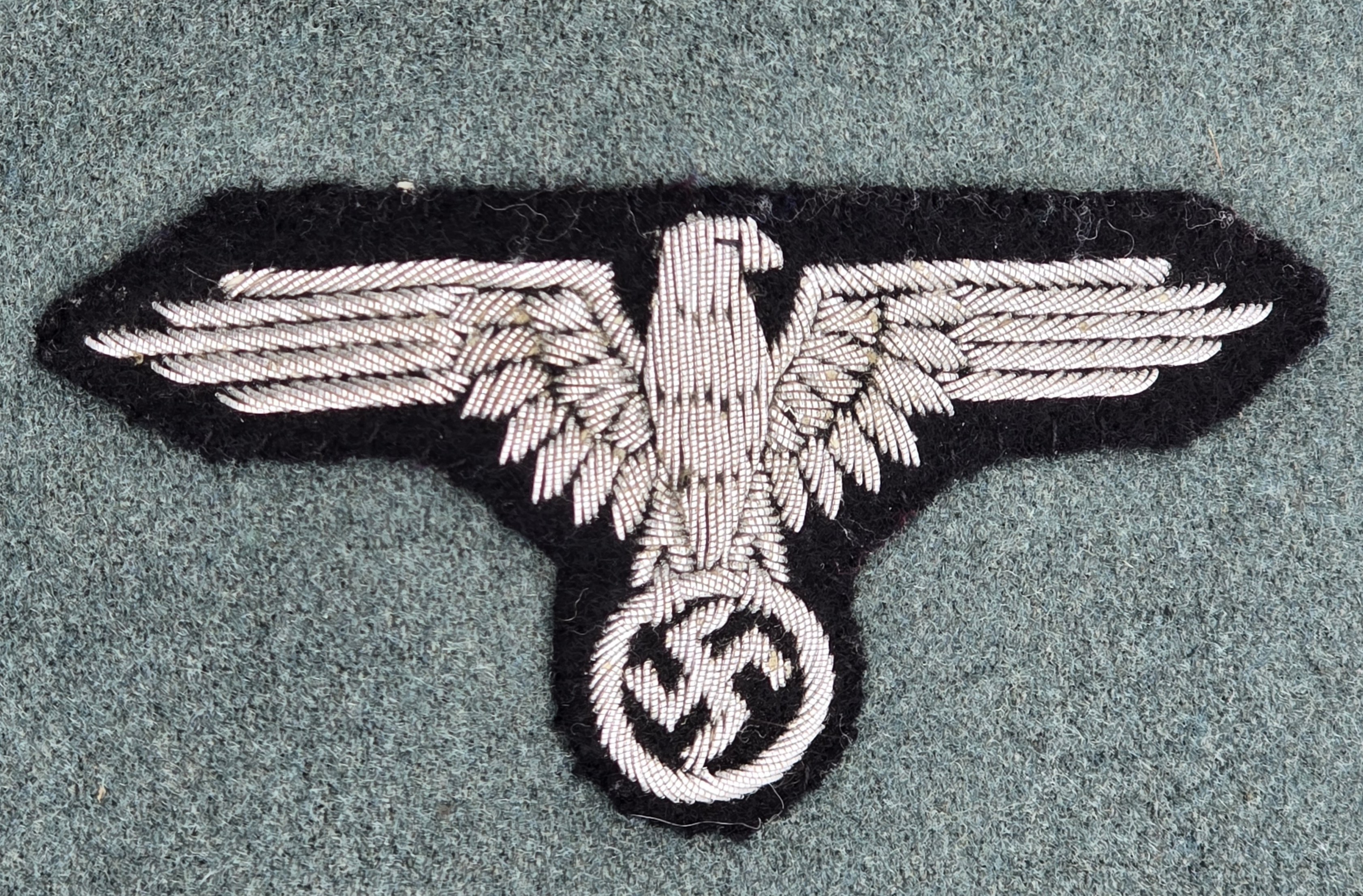 Striking Waffen-SS Medical Officer's Mantel — image 11