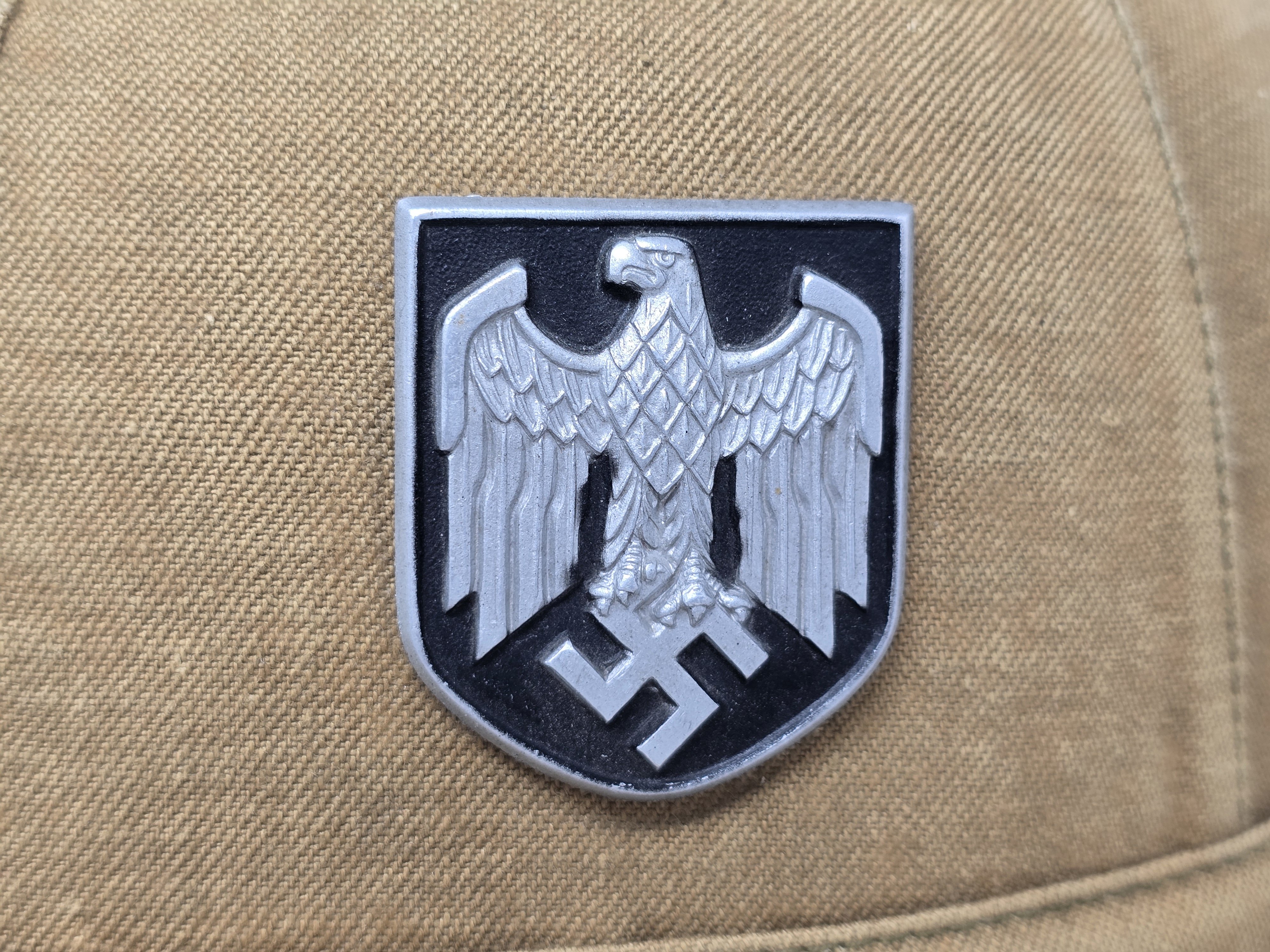 Excellent Heer DAK Pith Helmet — image 2