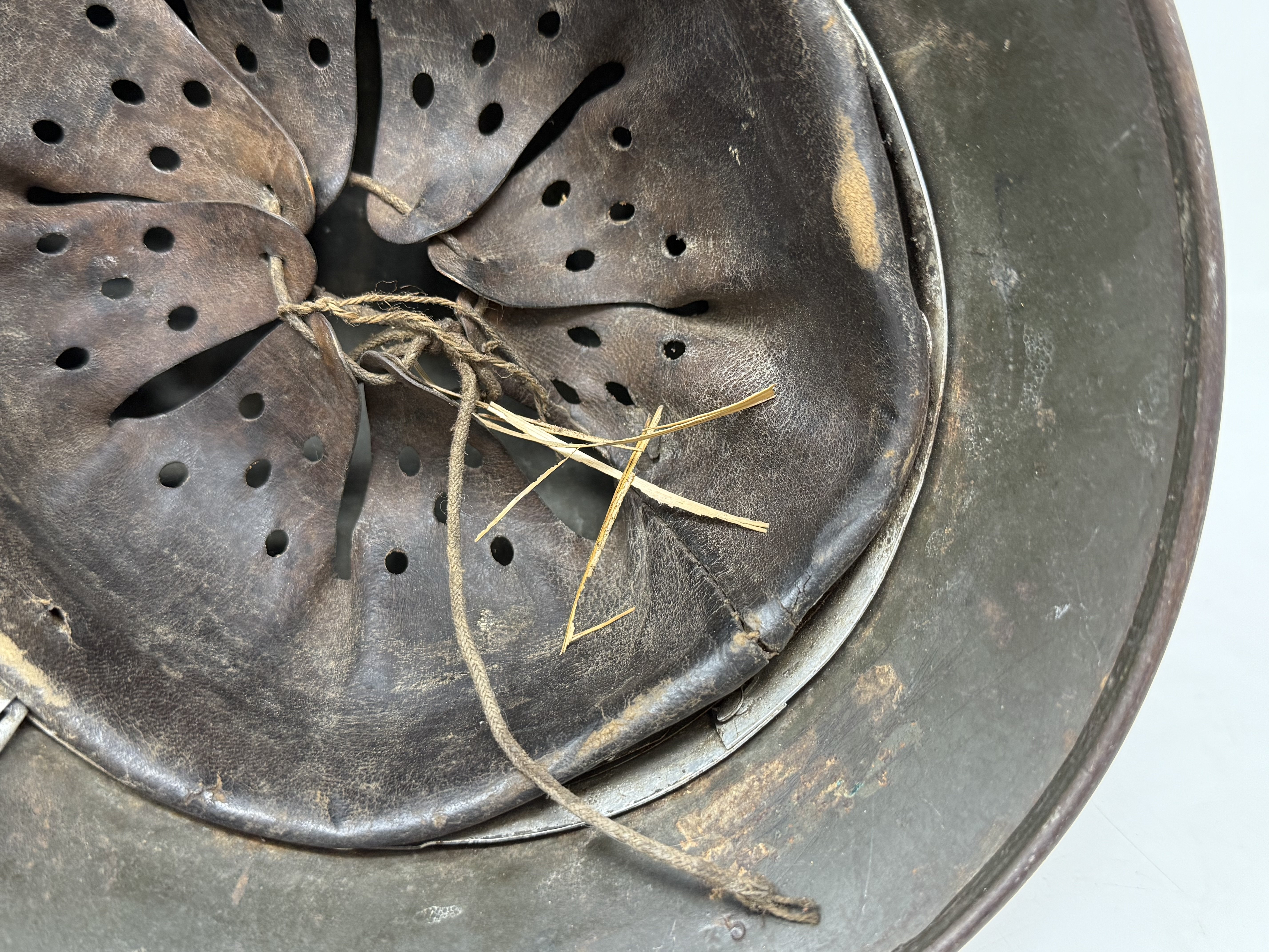 Splinter Camo Cover with M35 Heer Helmet — image 31
