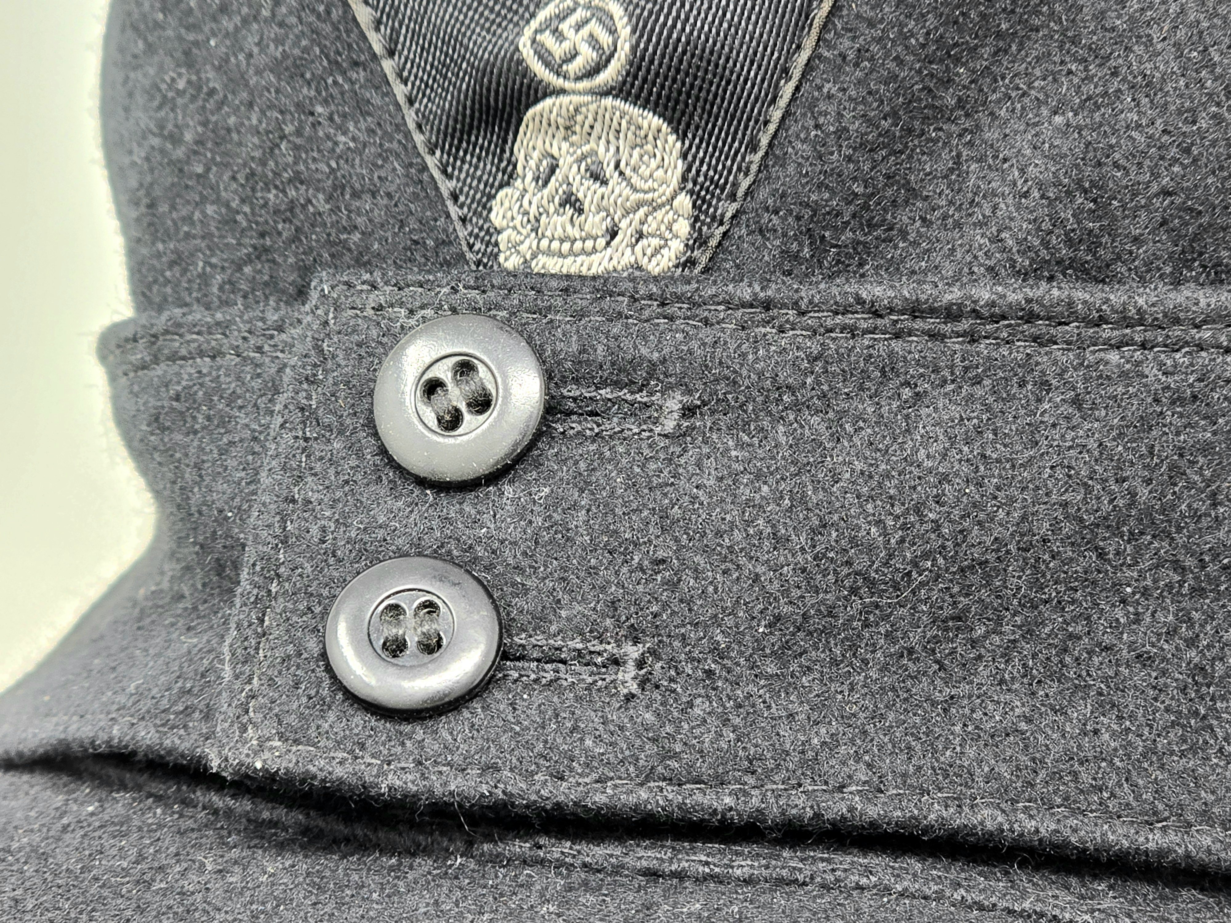 Dachau Waffen-SS Panzer M43 Cap — image 3