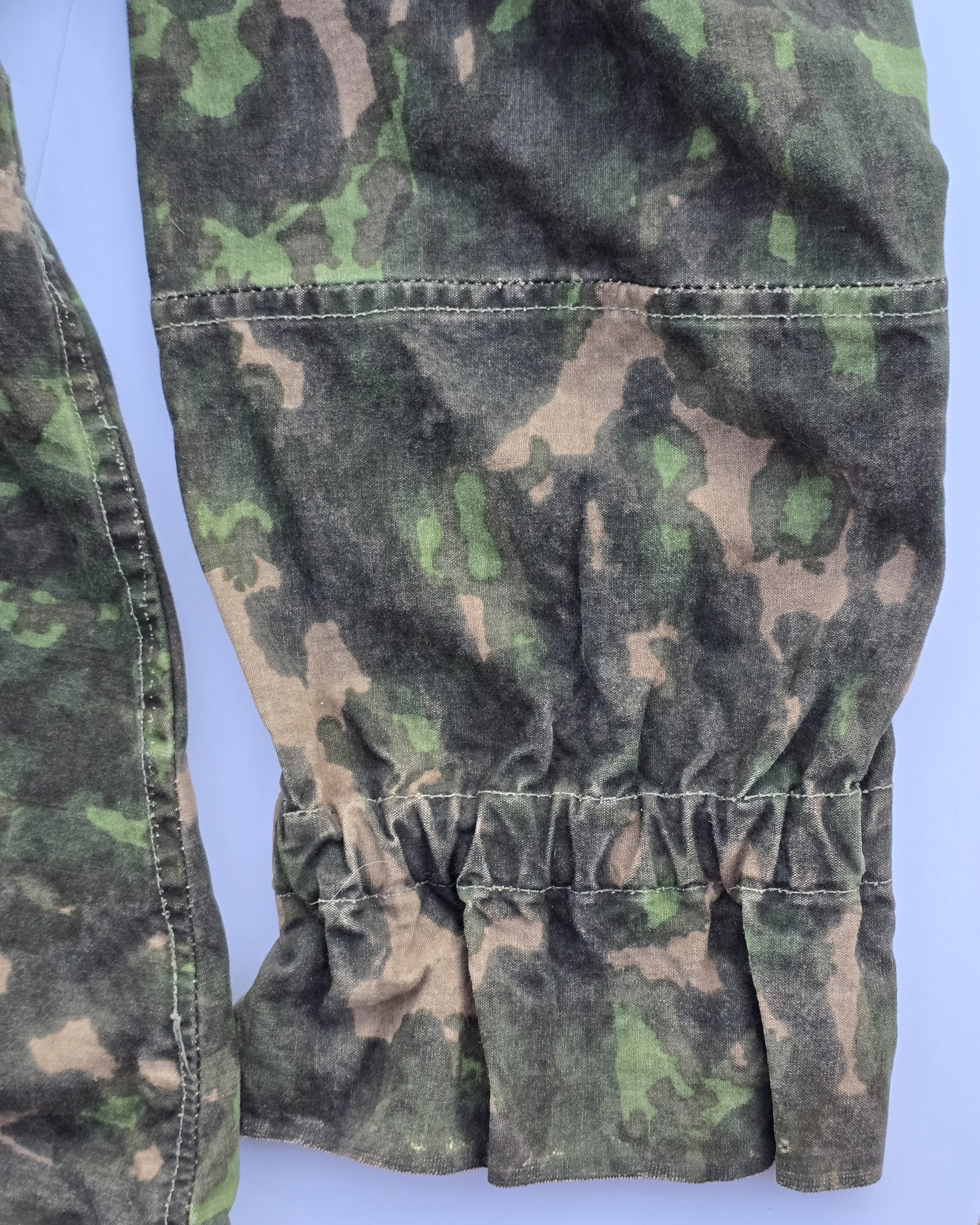 Fine Waffen-SS Type Two Camouflage Smock — image 10