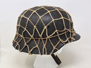 Sharp, Netted QM40 Combat Helmet