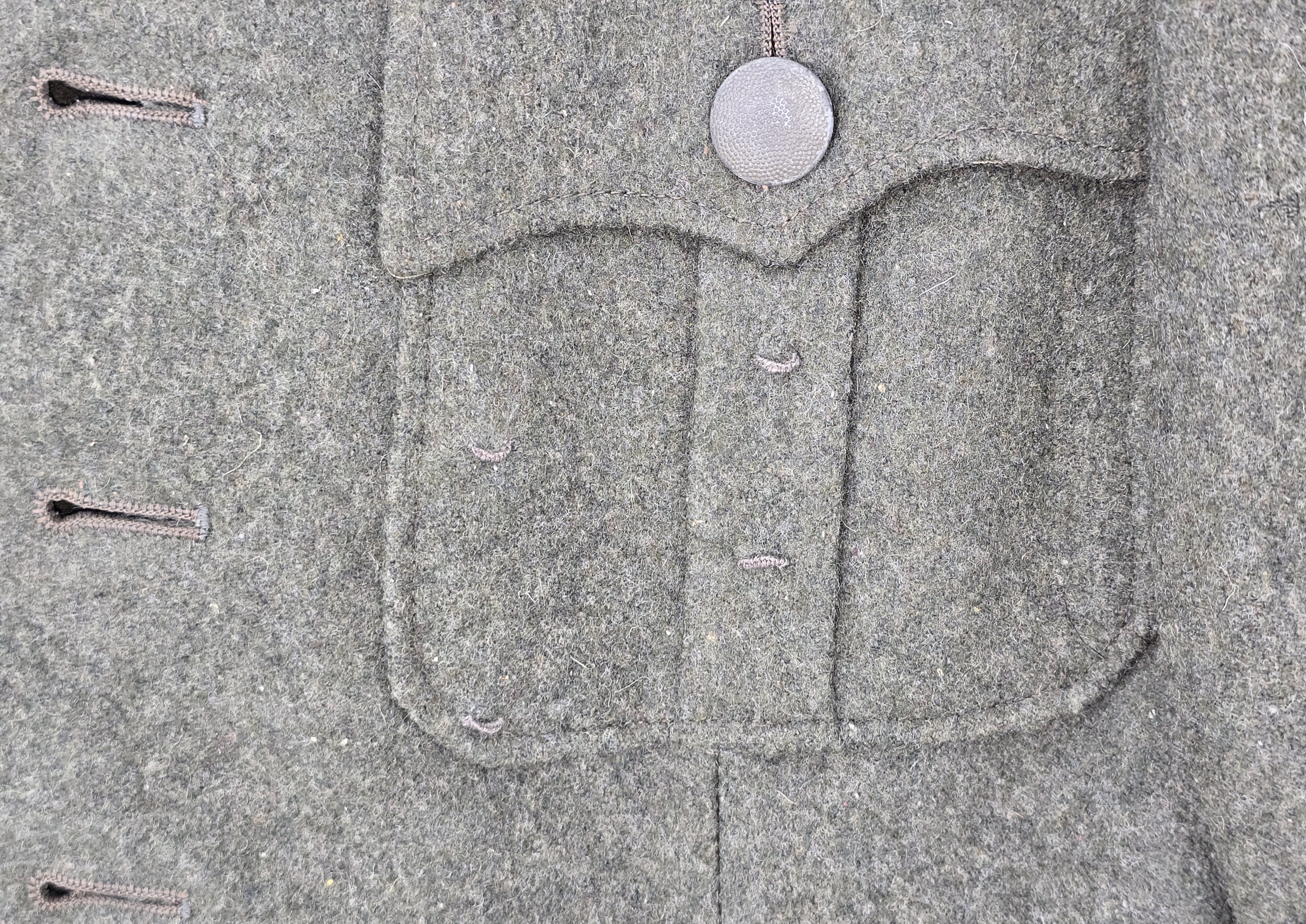 Fine Waffen-SS Totenkopf Officer's Tunic — image 10