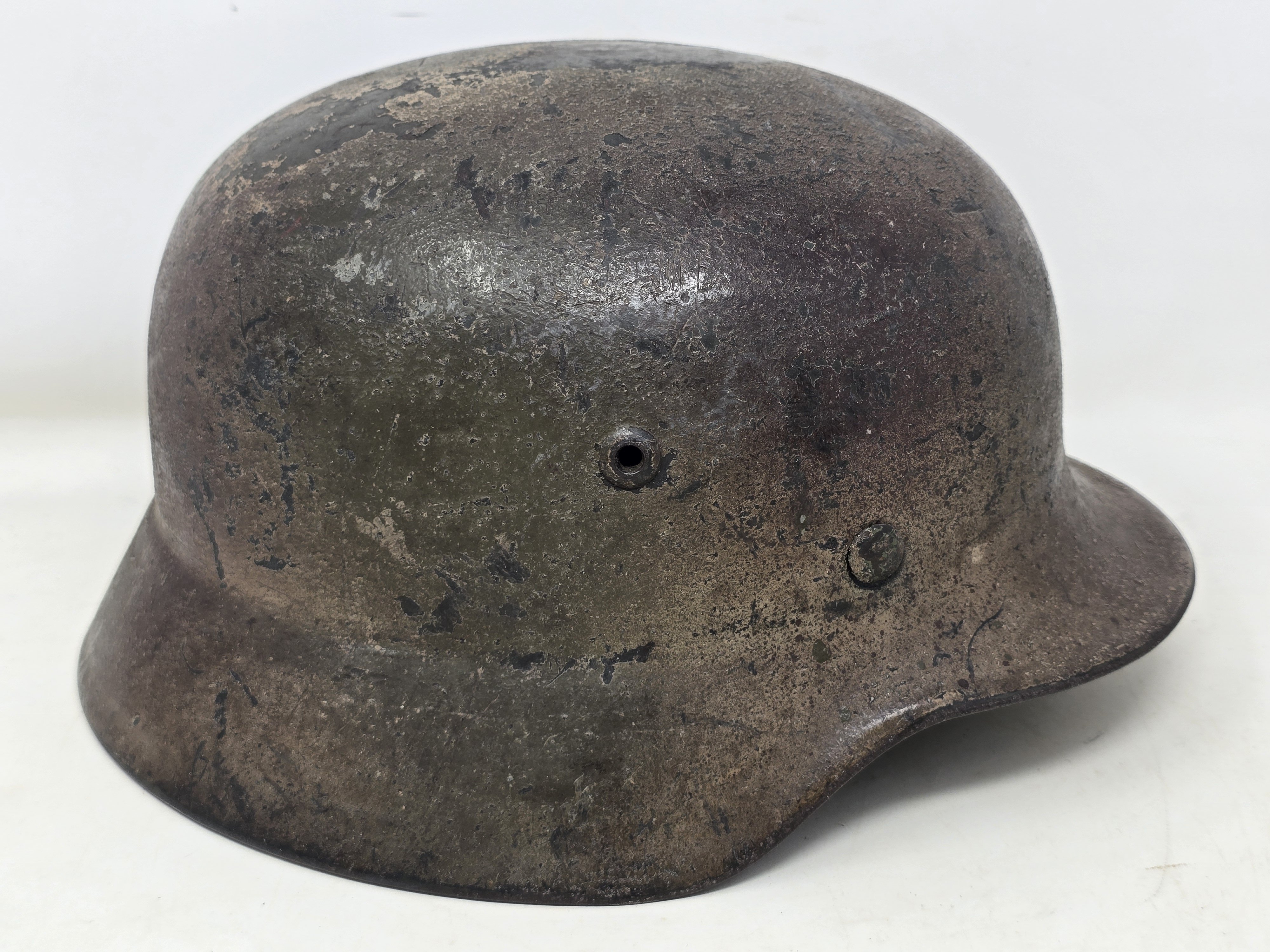 Sharp Heer M35 Camo Helmet, Q68 — image 4