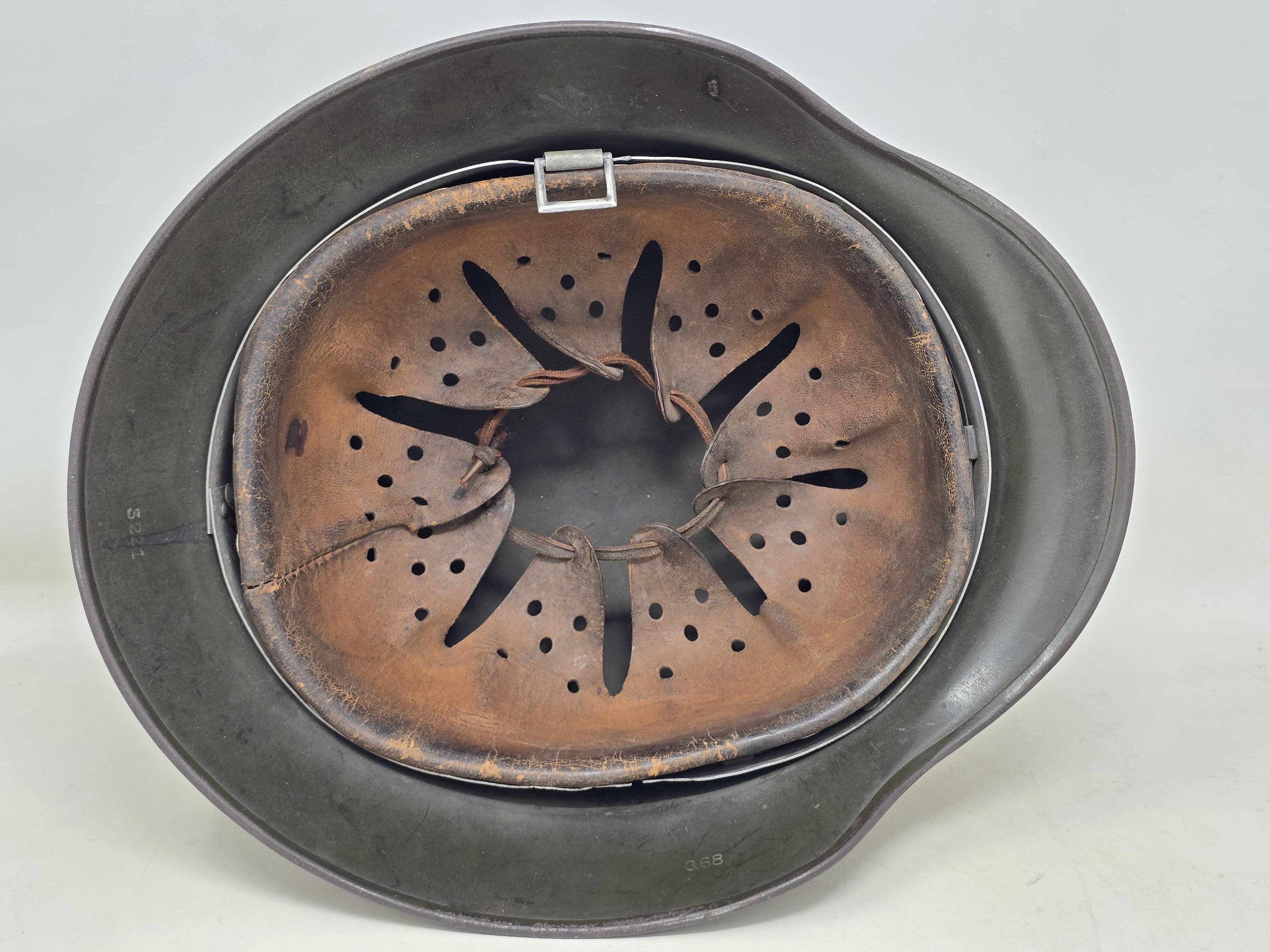 Sharp Heer M35 Camo Helmet, Q68 — image 7